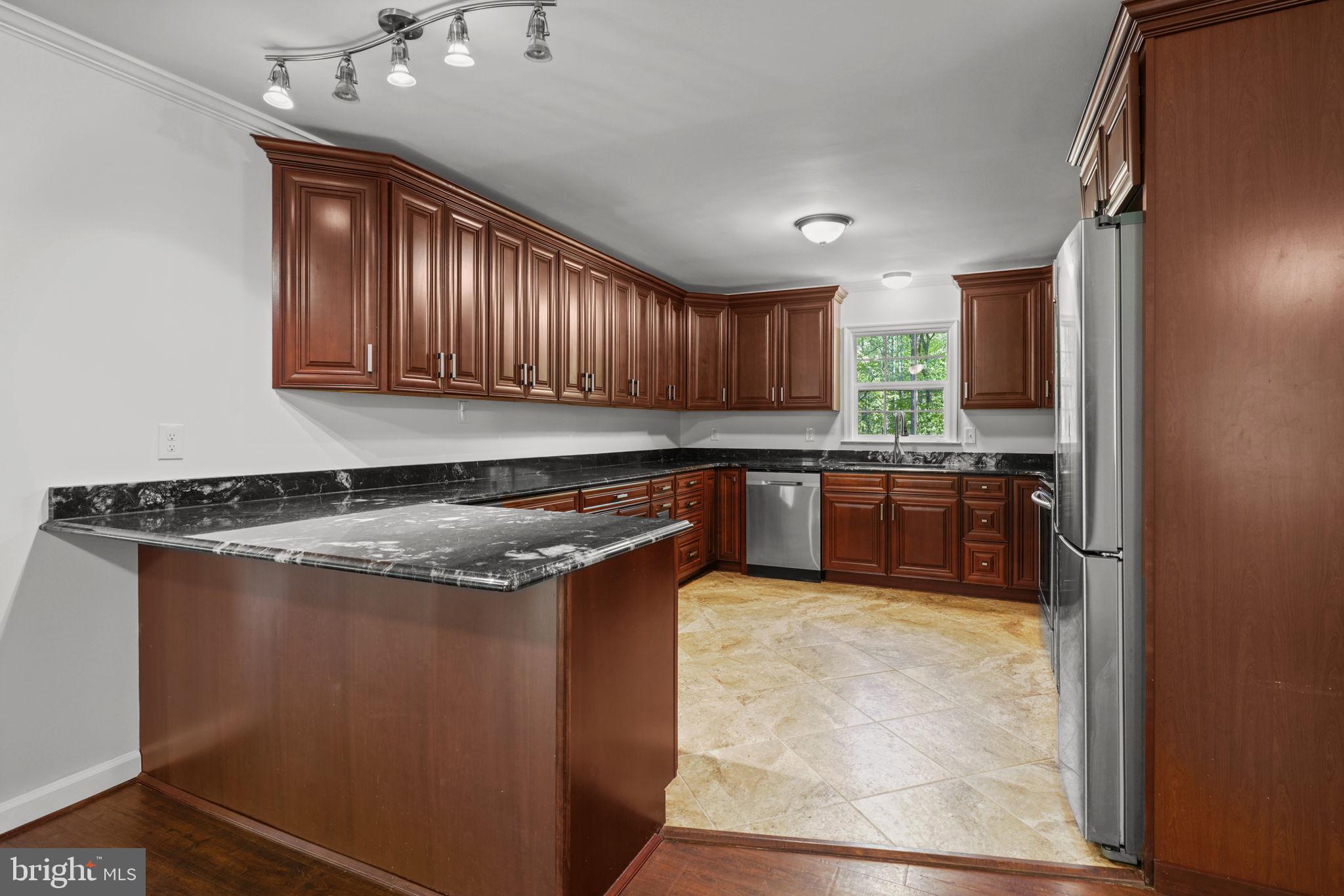 SUNDERLAND HILLS - Residential