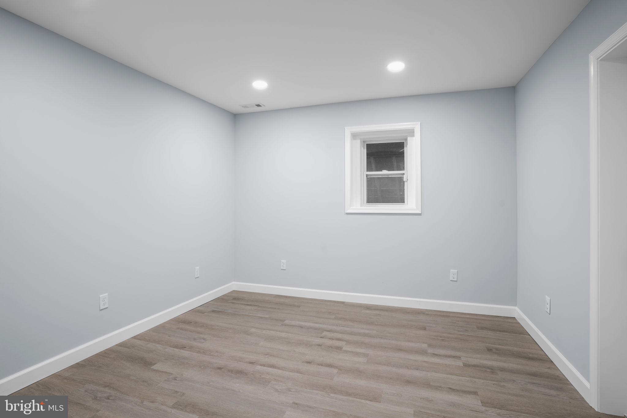 SUNDERLAND HILLS - Residential