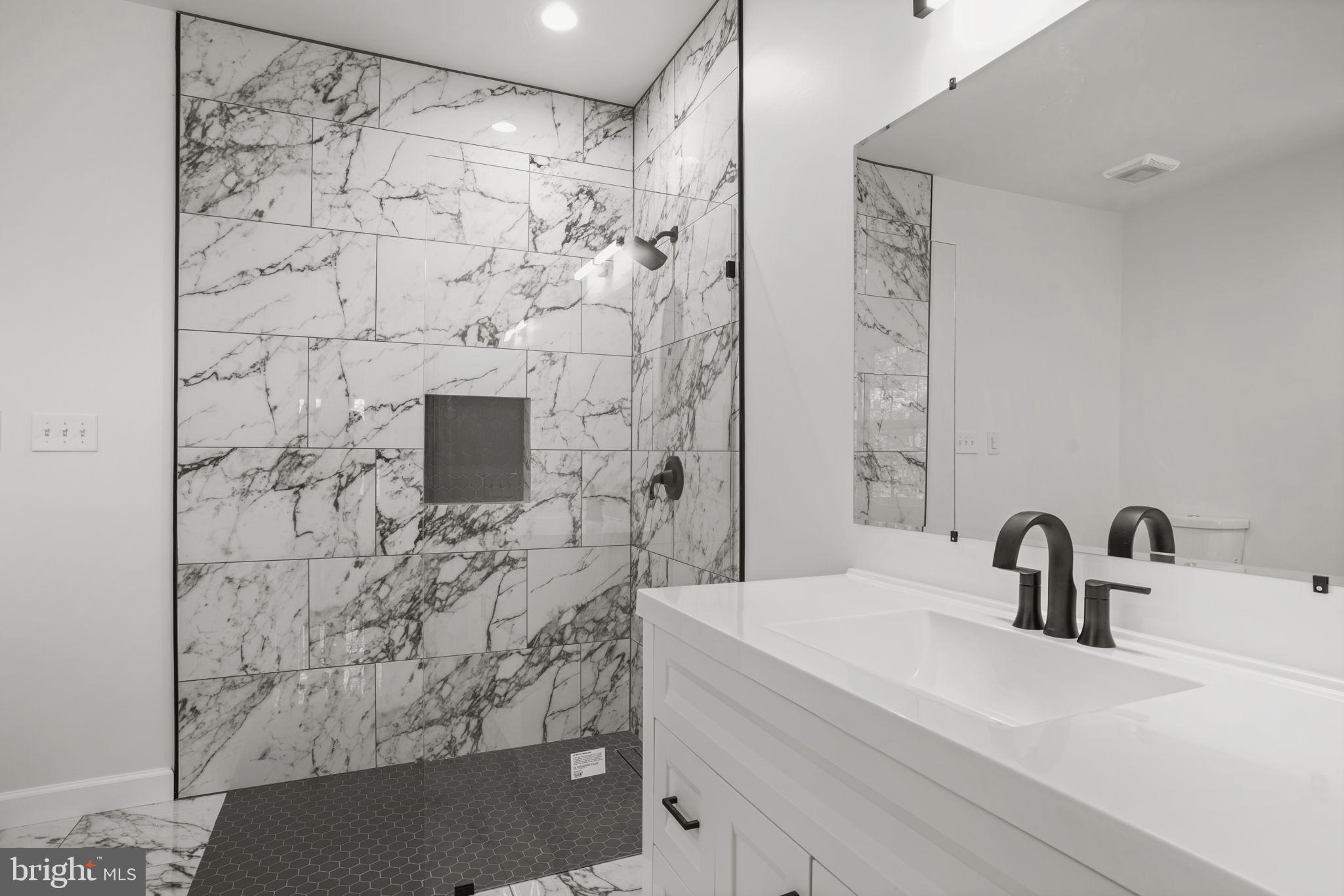 SUNDERLAND HILLS - Residential