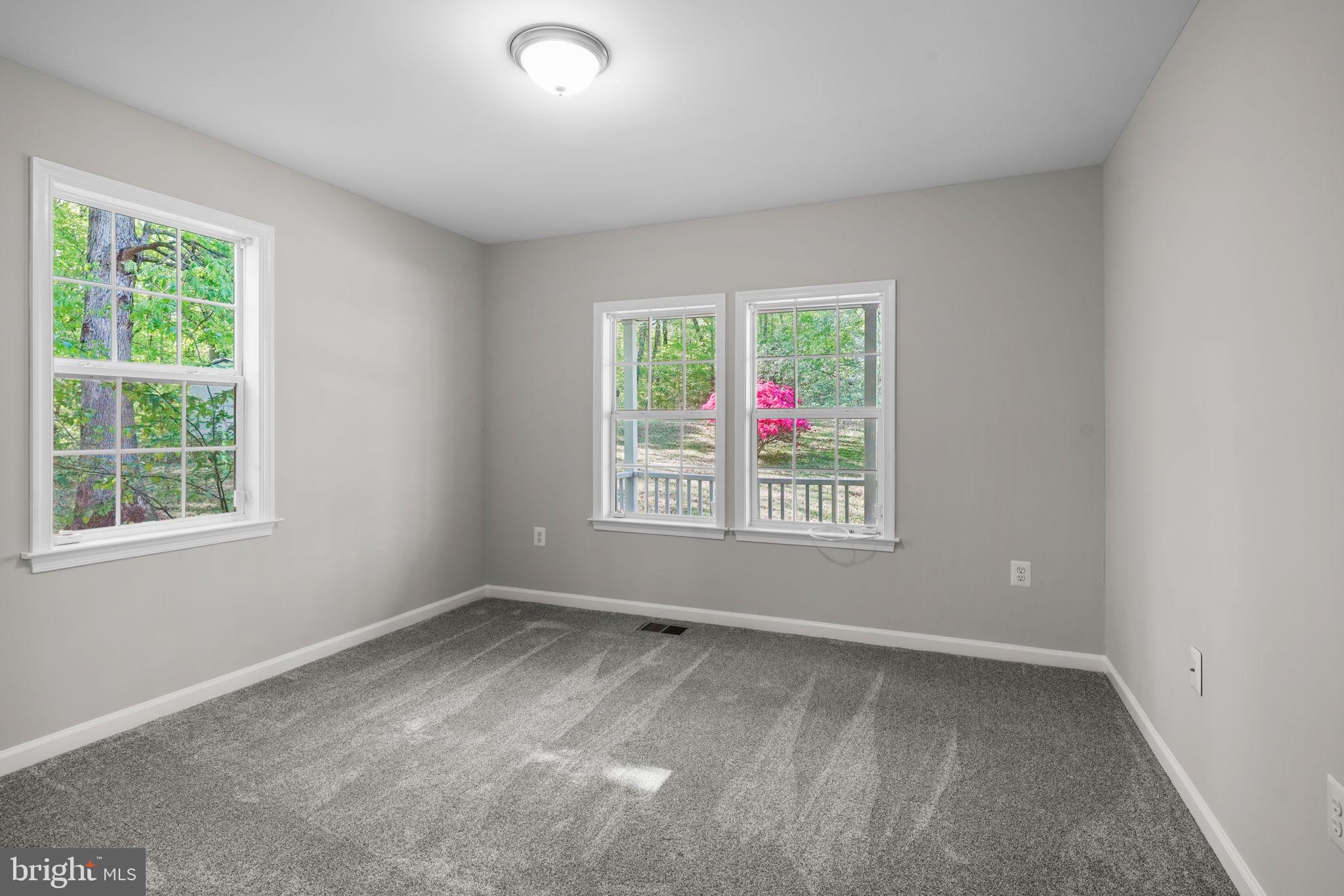 SUNDERLAND HILLS - Residential