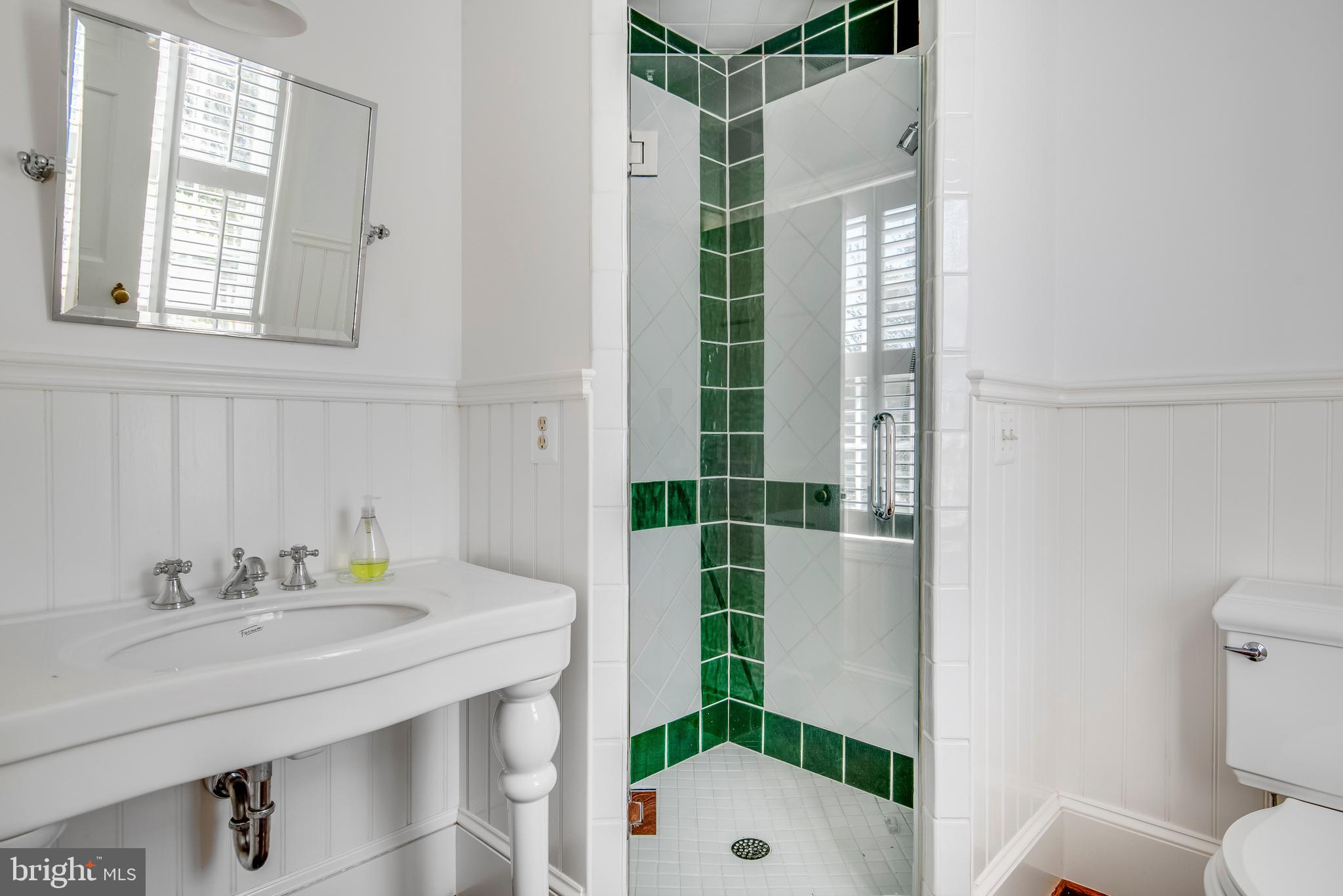 WARDOUR - Residential