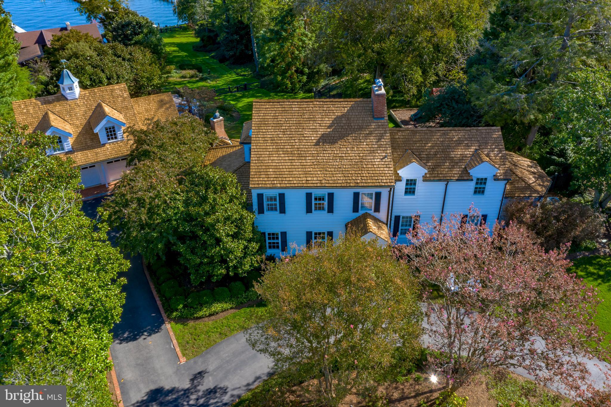 WARDOUR - Residential