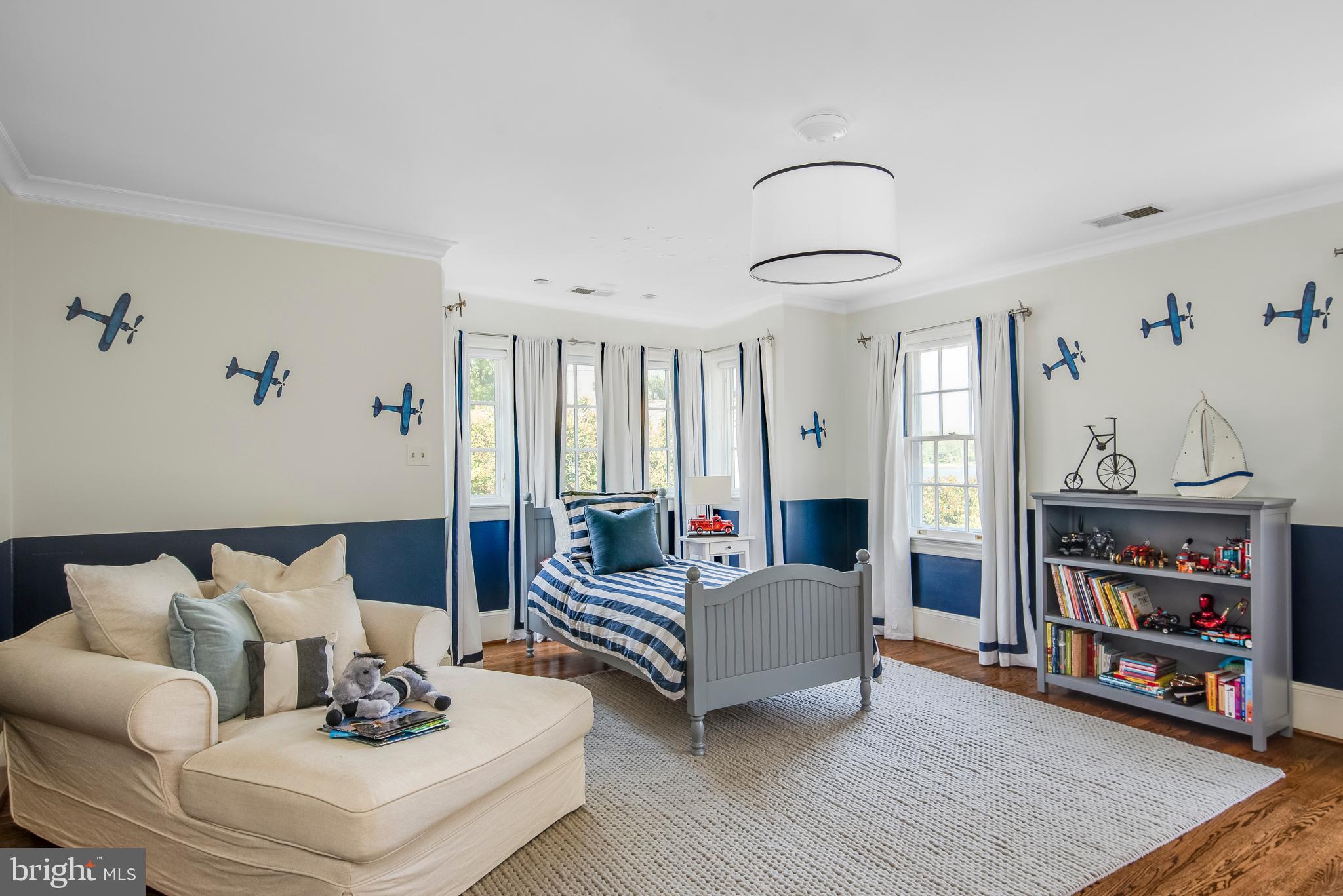 WARDOUR - Residential