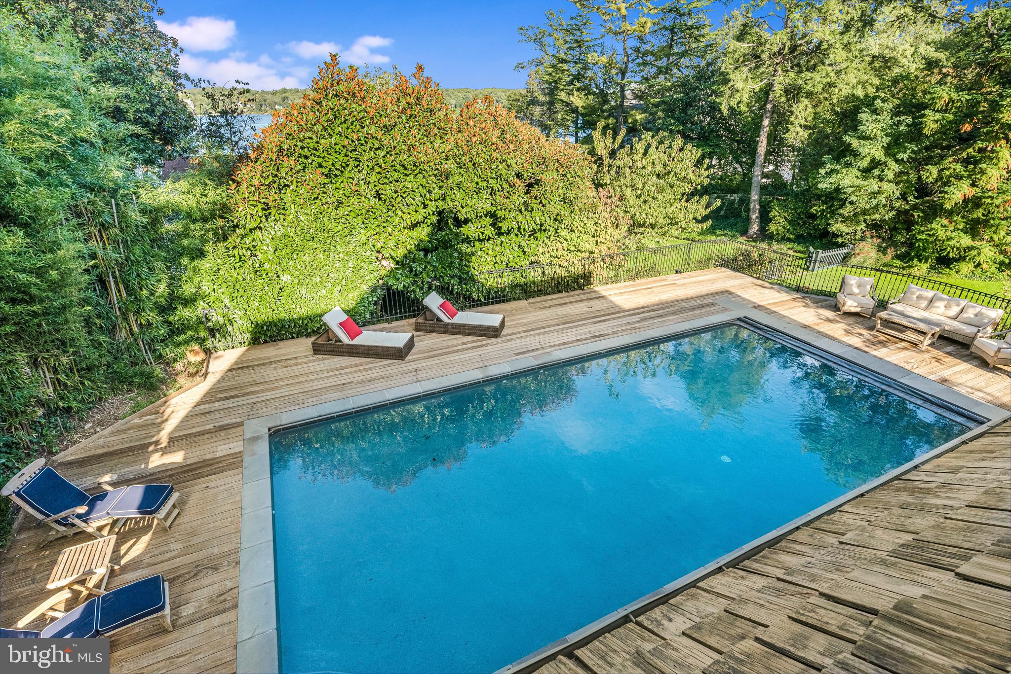 WARDOUR - Residential