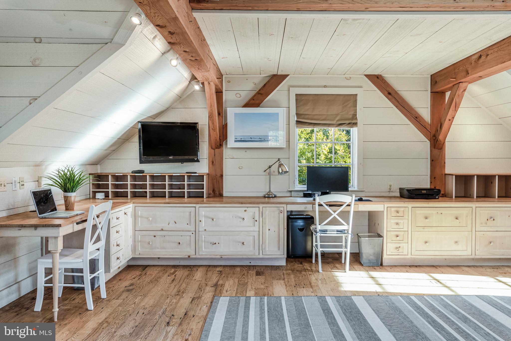 WARDOUR - Residential