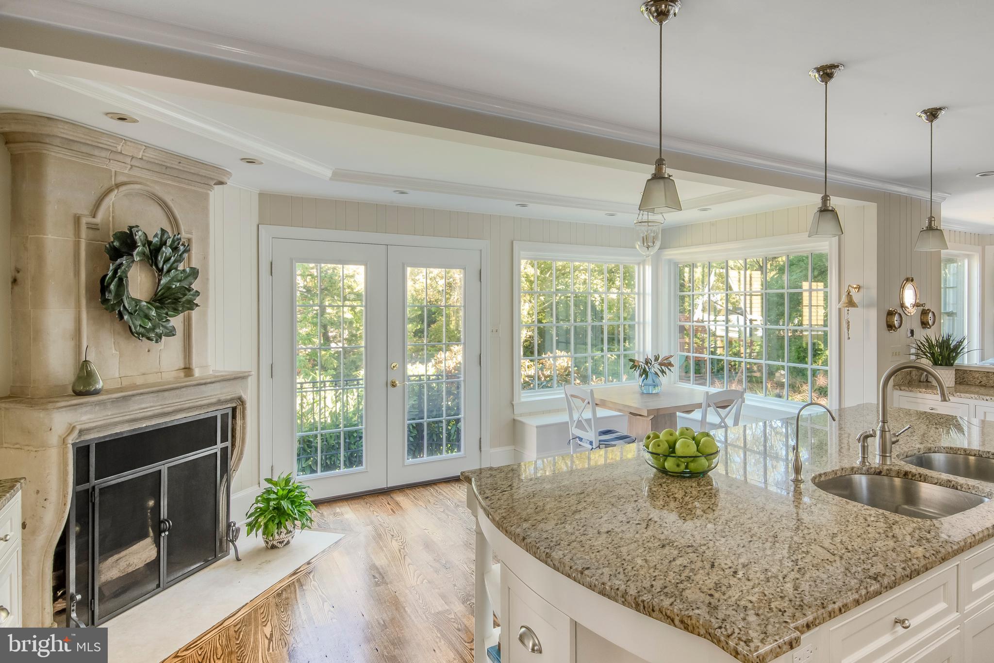 WARDOUR - Residential