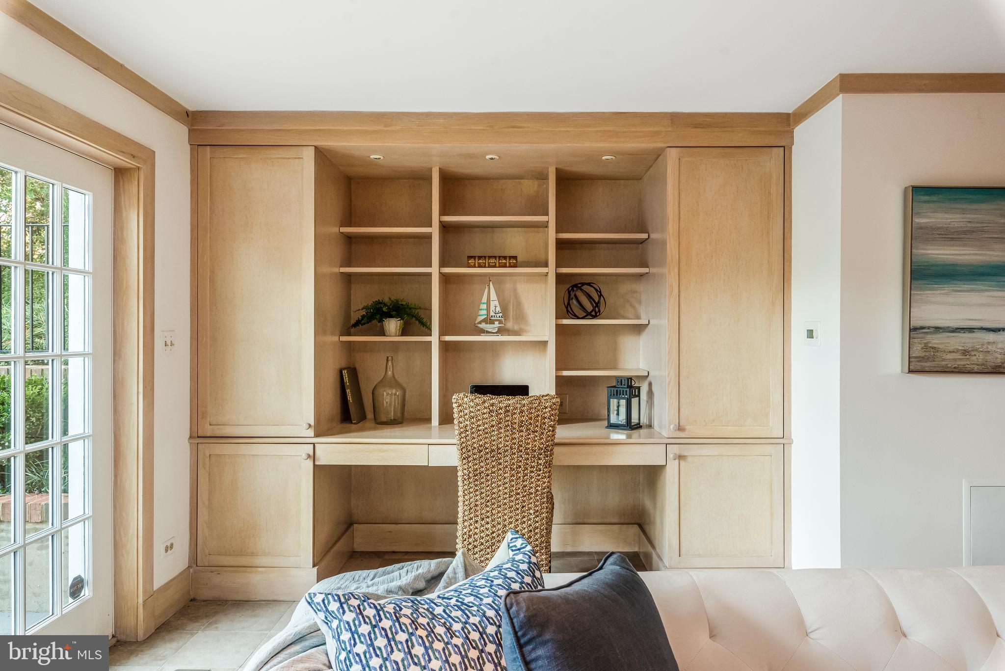 WARDOUR - Residential