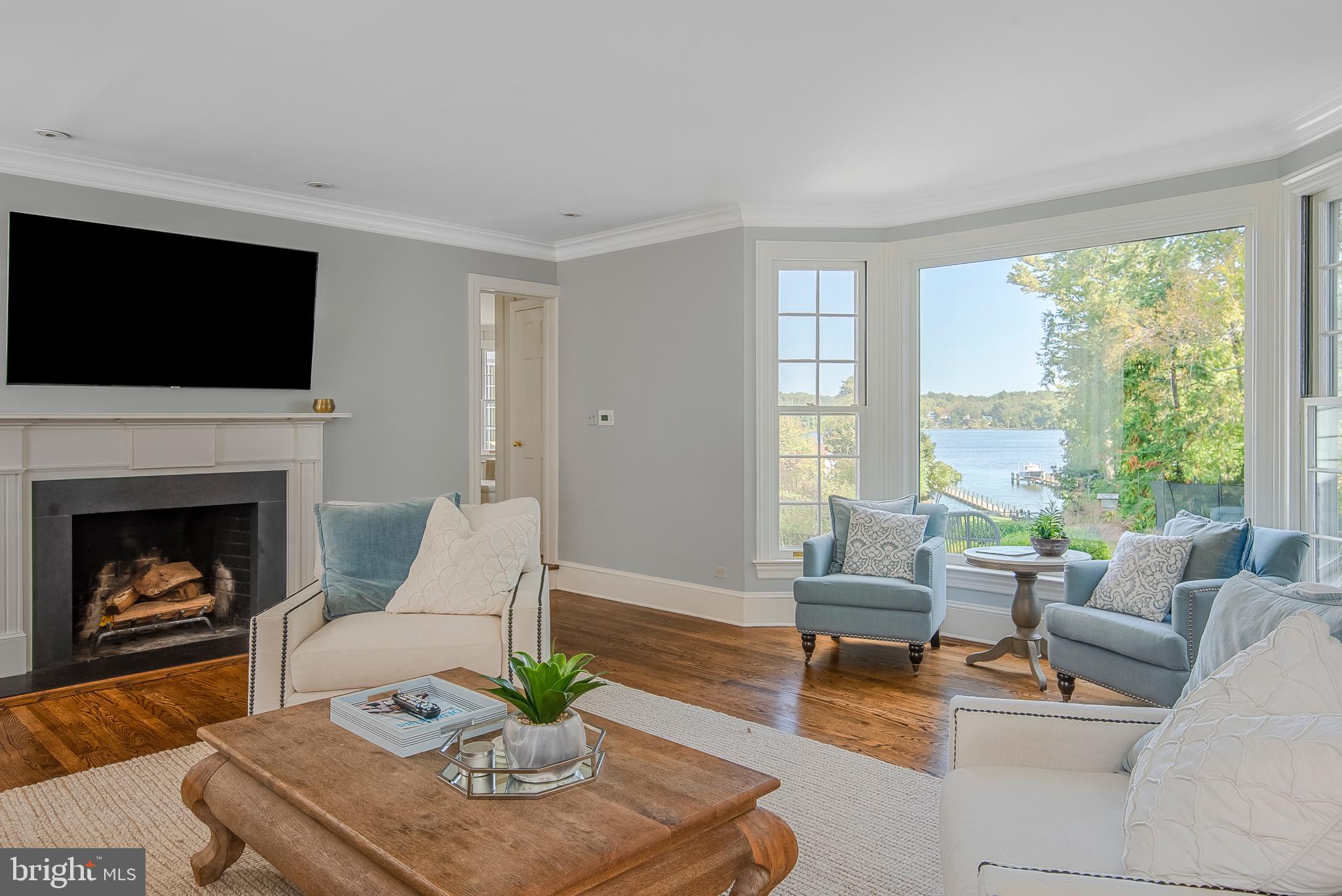 WARDOUR - Residential