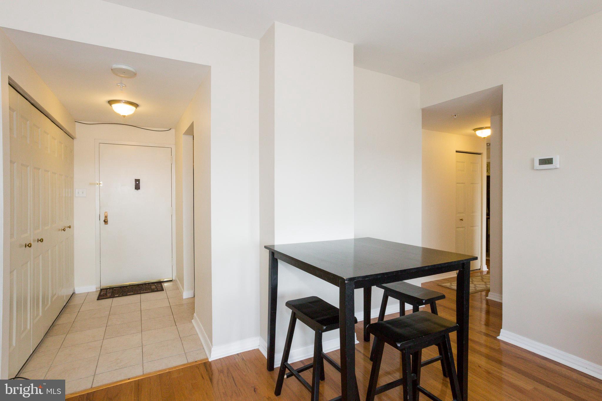 PENTHOUSE CONDOMINIUMS - Residential Lease