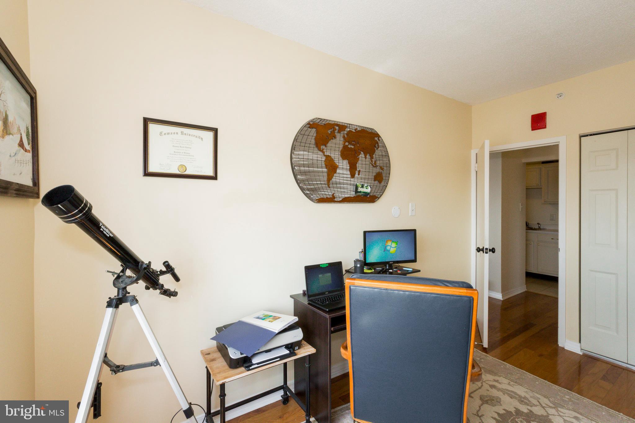 PENTHOUSE CONDOMINIUMS - Residential Lease