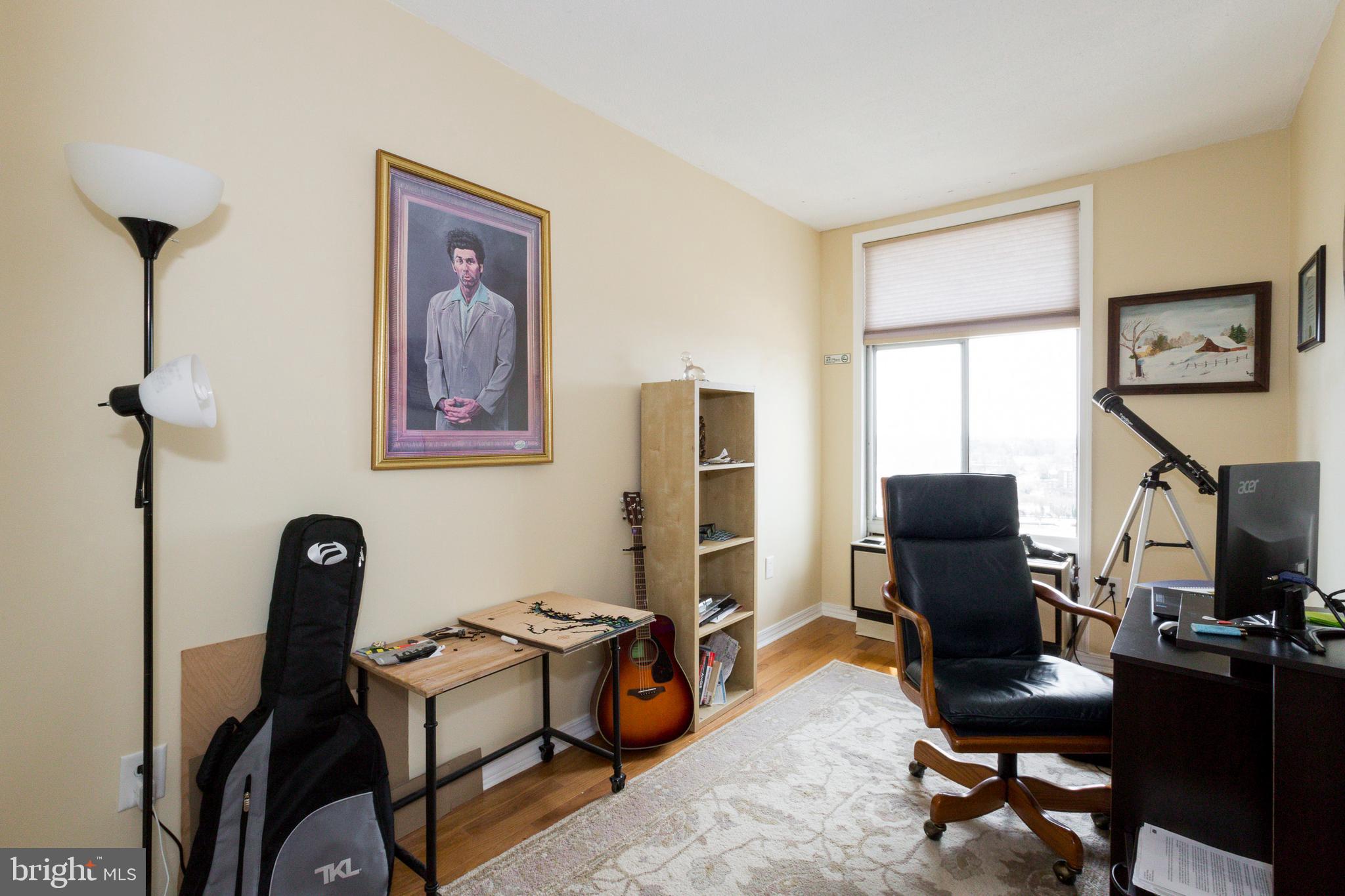 PENTHOUSE CONDOMINIUMS - Residential Lease