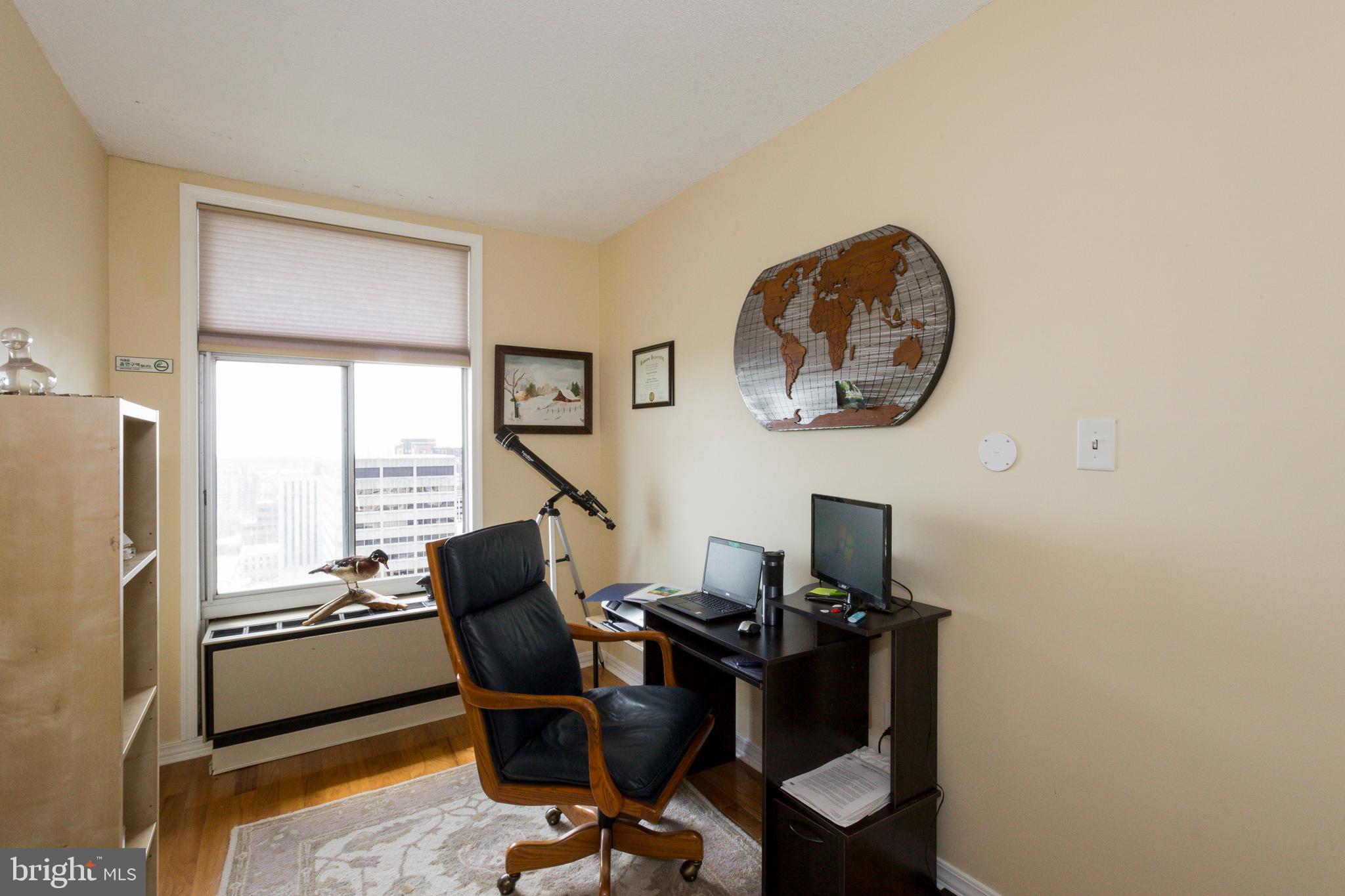 PENTHOUSE CONDOMINIUMS - Residential Lease