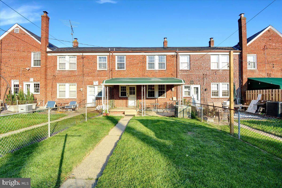 ACADEMY HEIGHTS - Residential