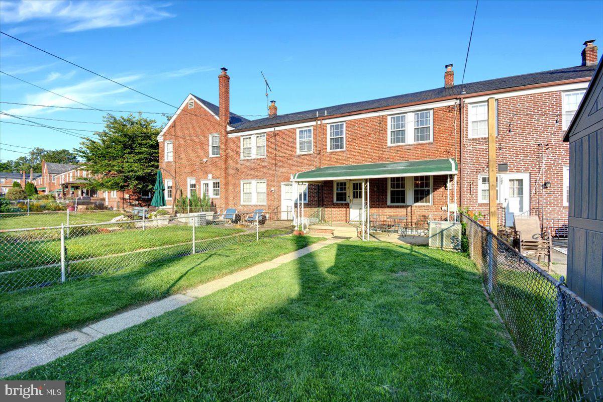 ACADEMY HEIGHTS - Residential