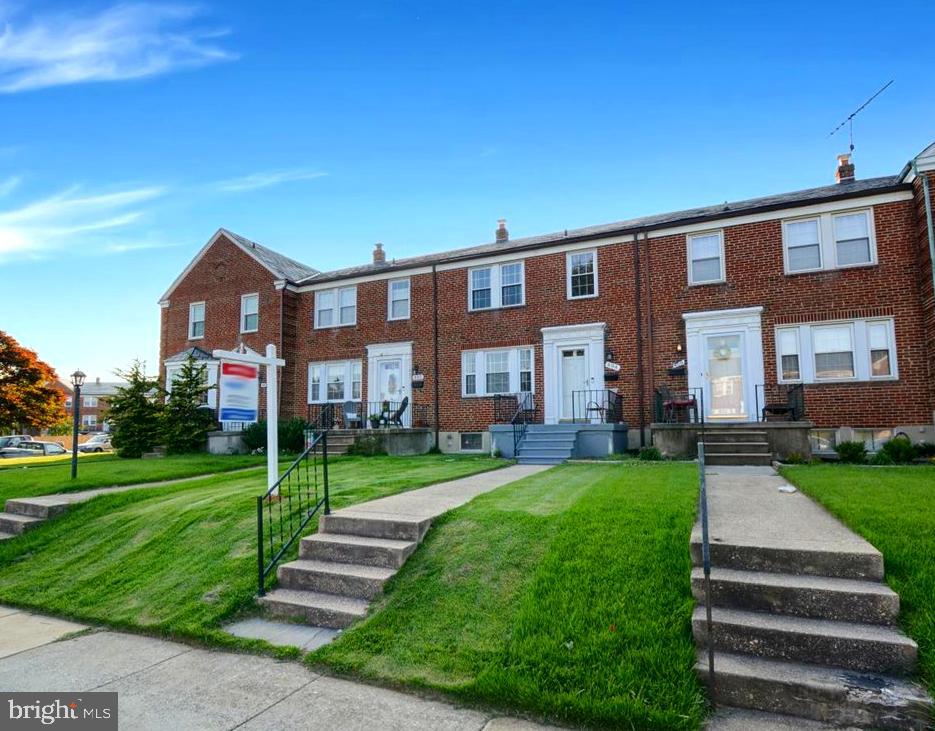 ACADEMY HEIGHTS - Residential