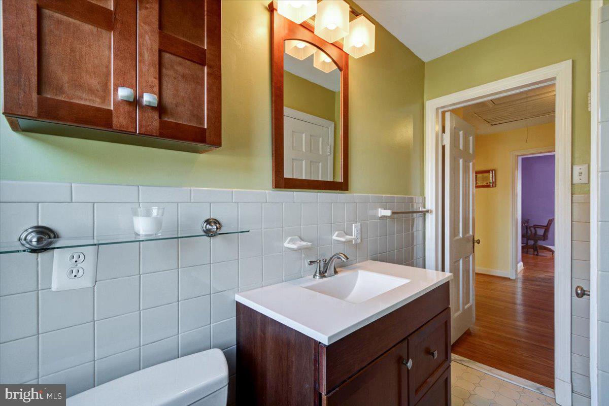 ACADEMY HEIGHTS - Residential