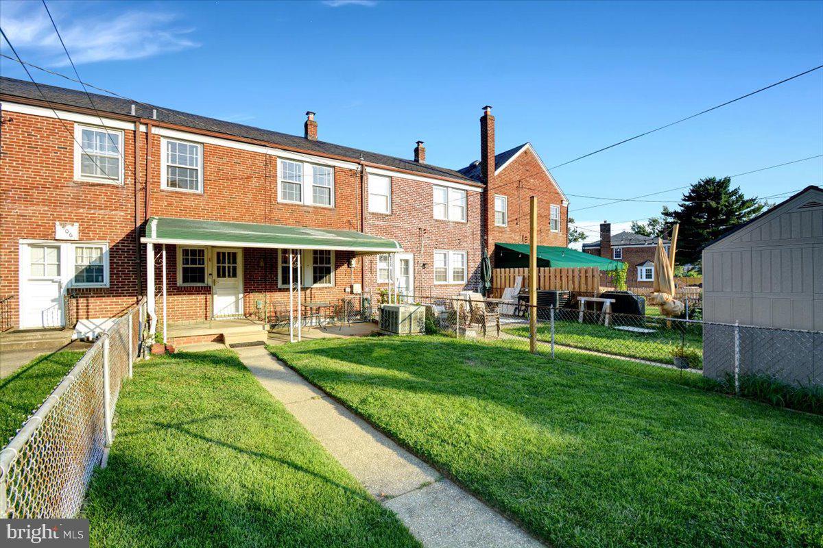 ACADEMY HEIGHTS - Residential