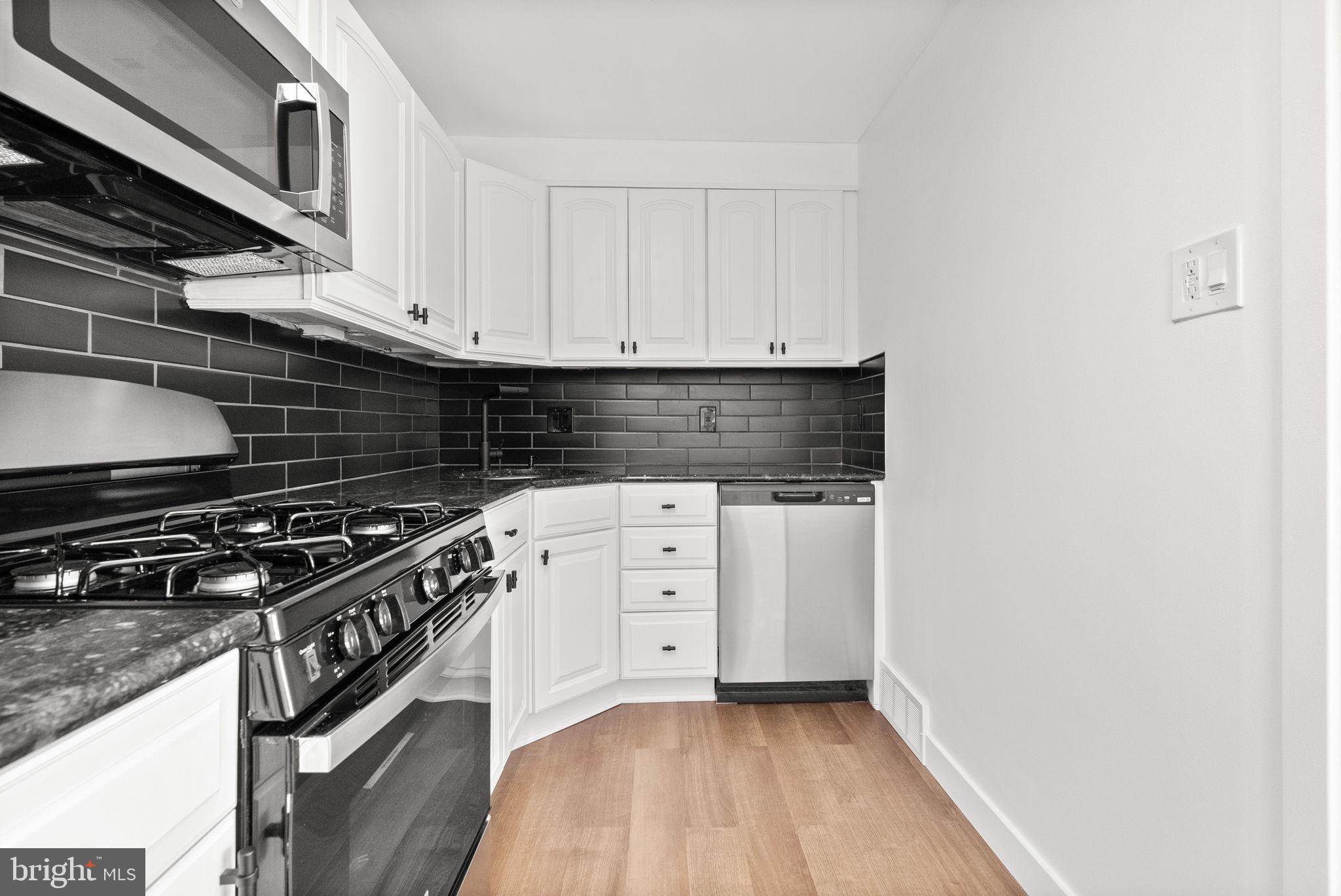 BRIARCLIFFE - Residential