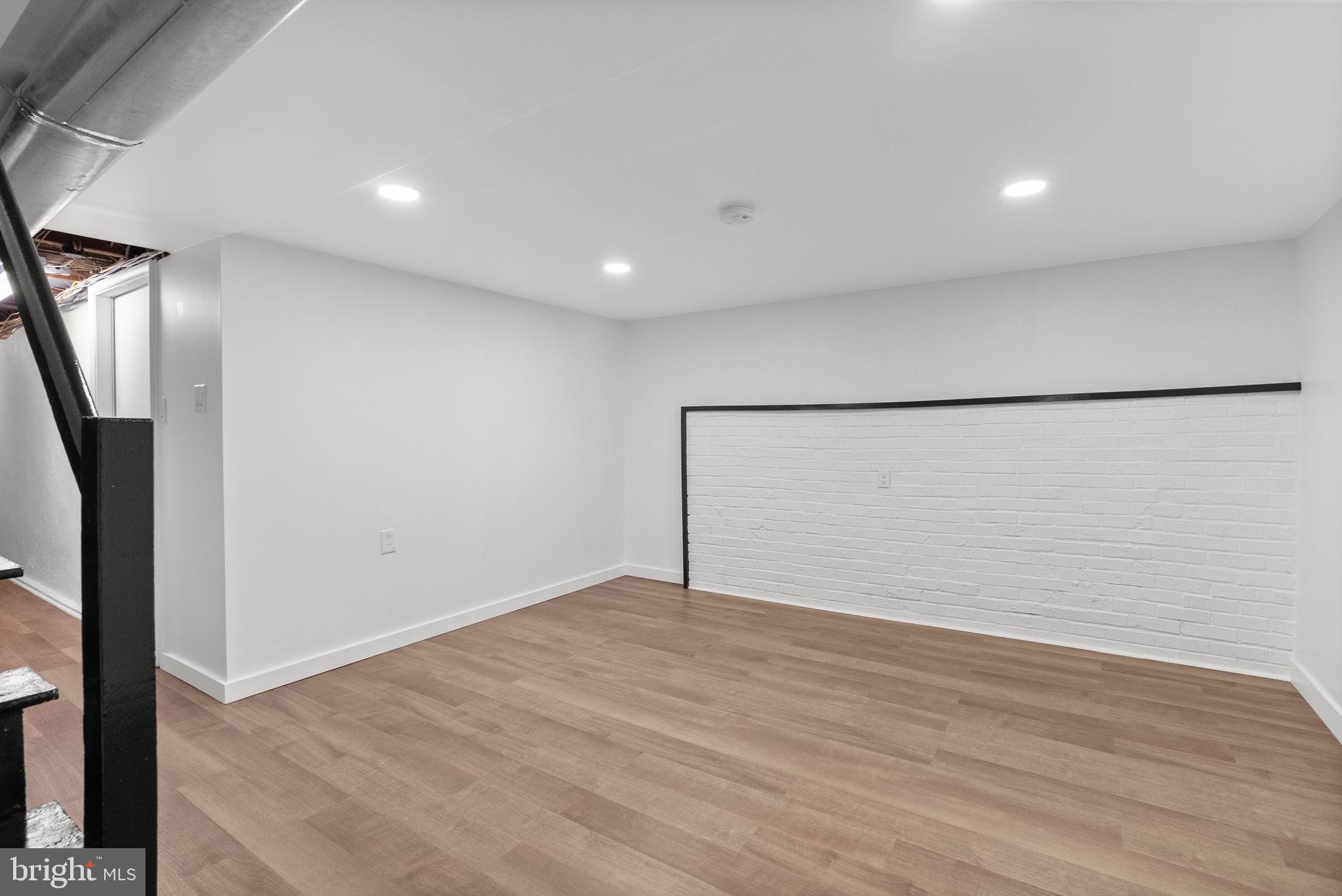 BRIARCLIFFE - Residential