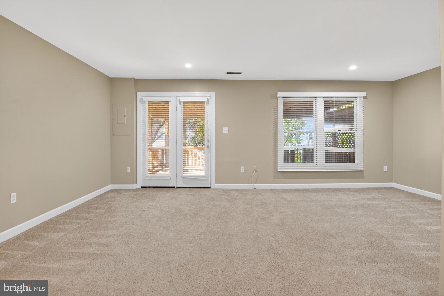 6322 JOHN CHARLES LNDG LANDING