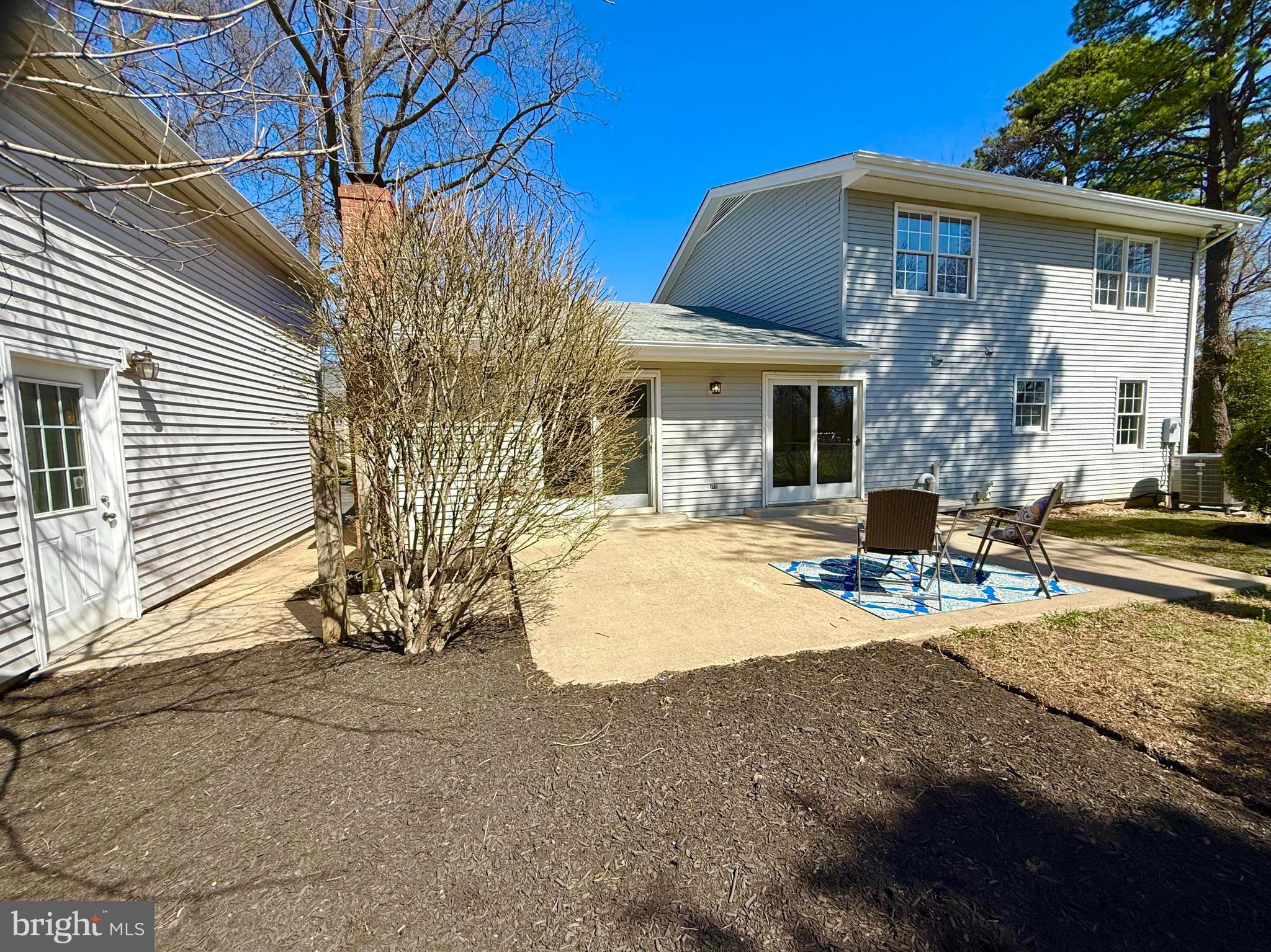 GRAYS POINTE - Residential