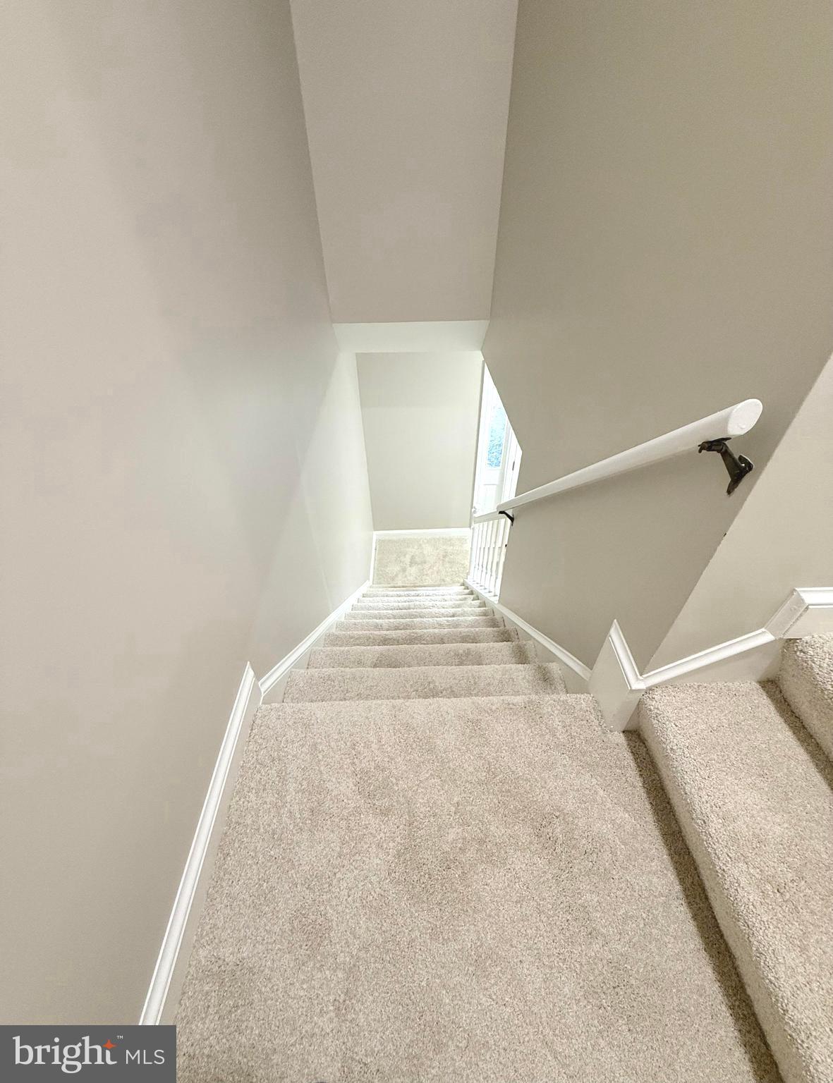 GRAYS POINTE - Residential