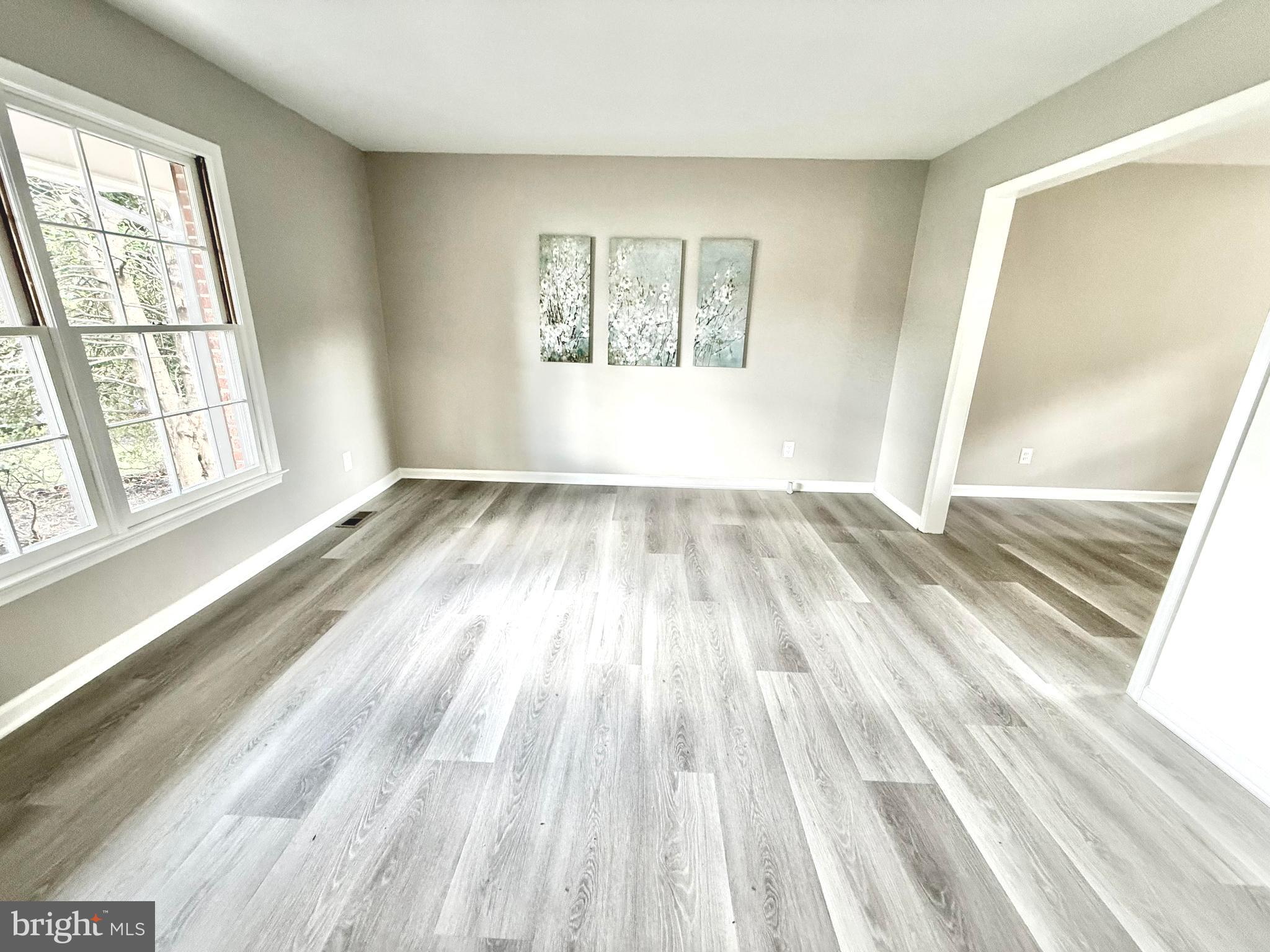 GRAYS POINTE - Residential