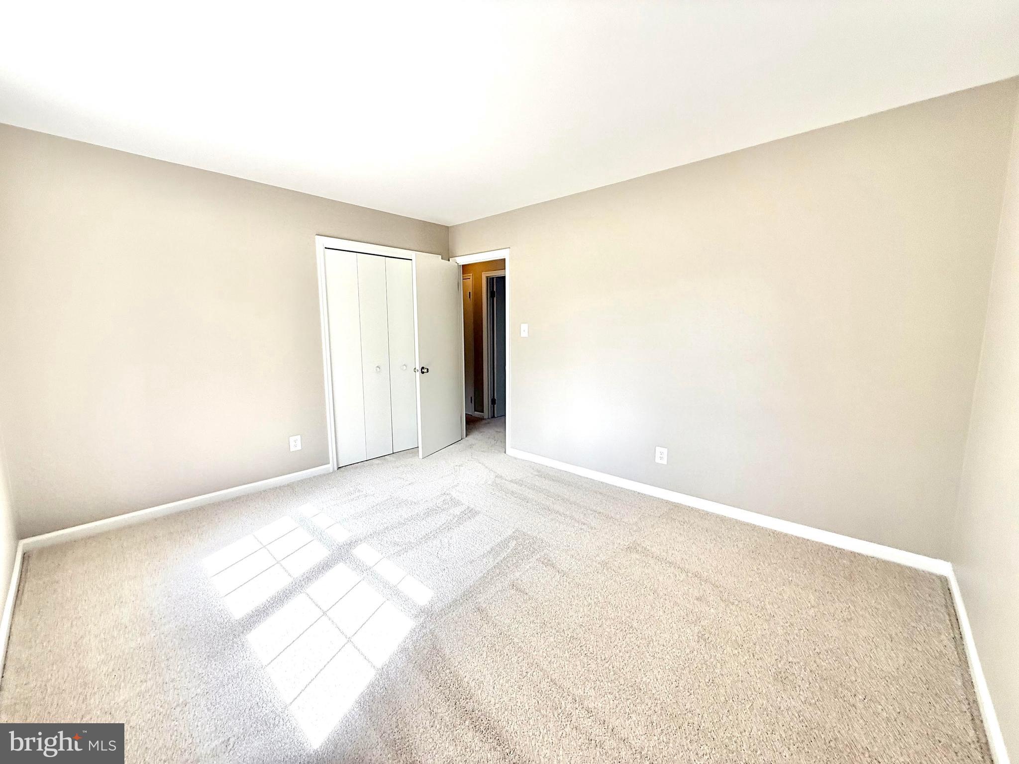 GRAYS POINTE - Residential