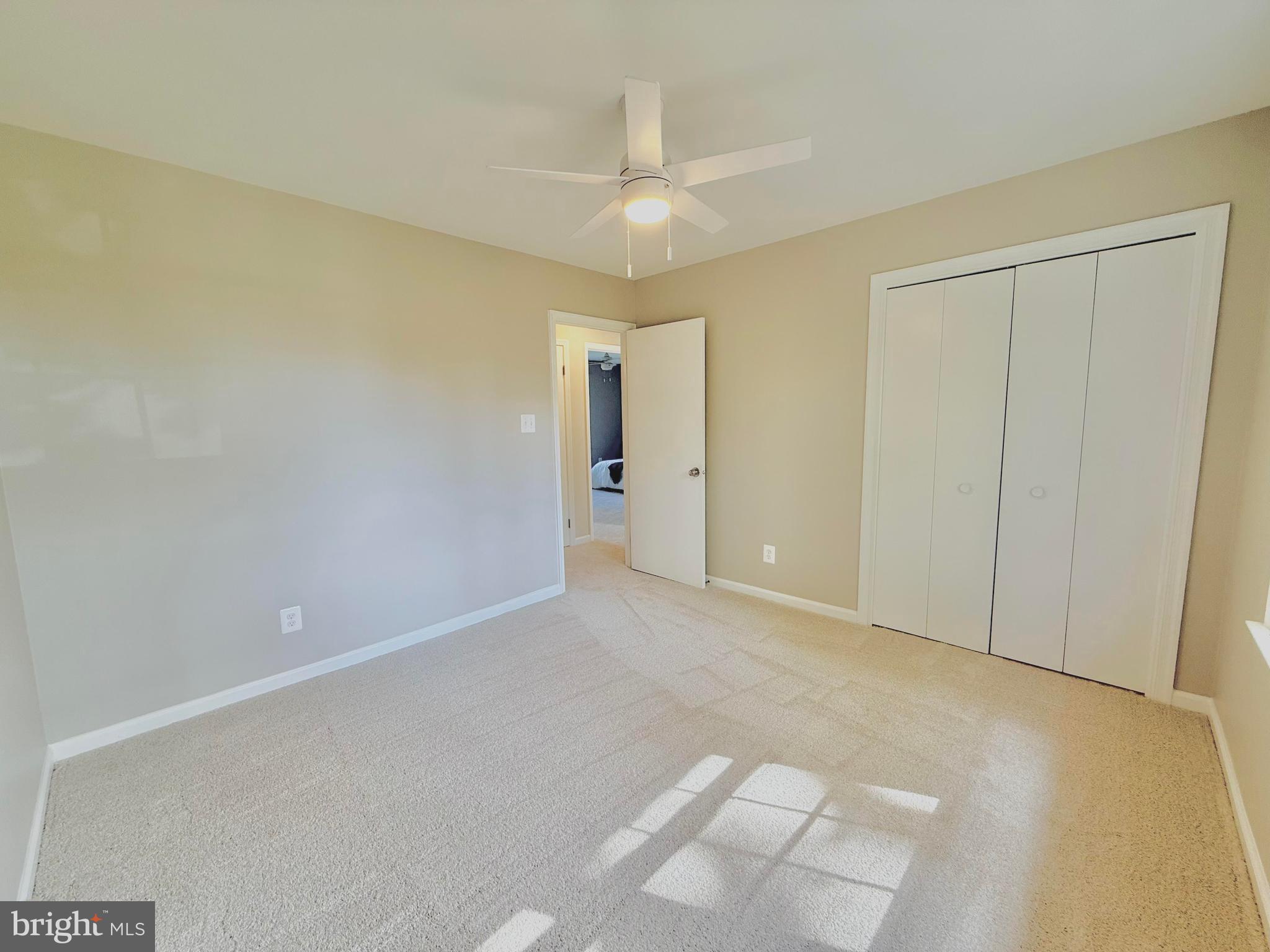 GRAYS POINTE - Residential