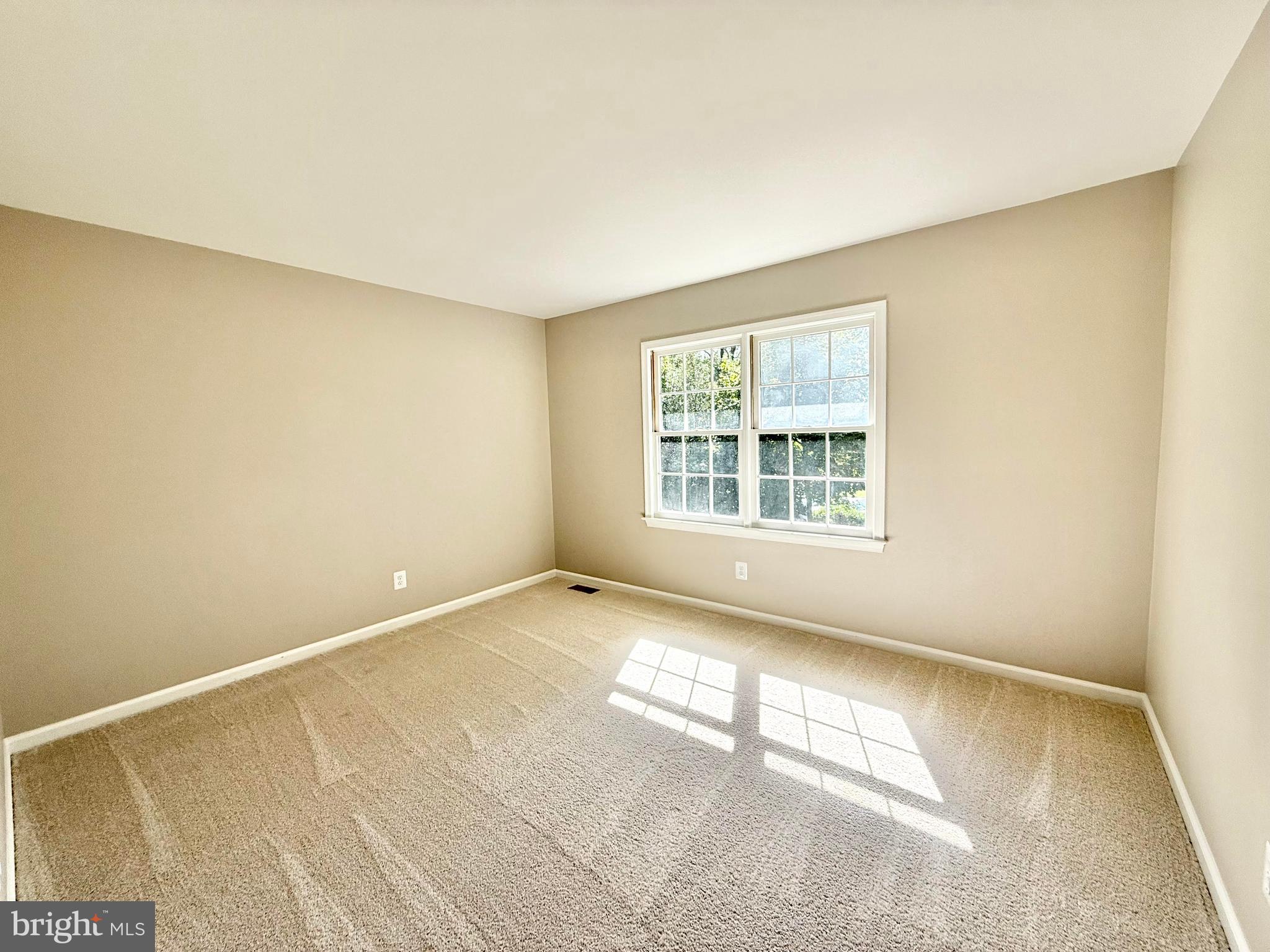 GRAYS POINTE - Residential