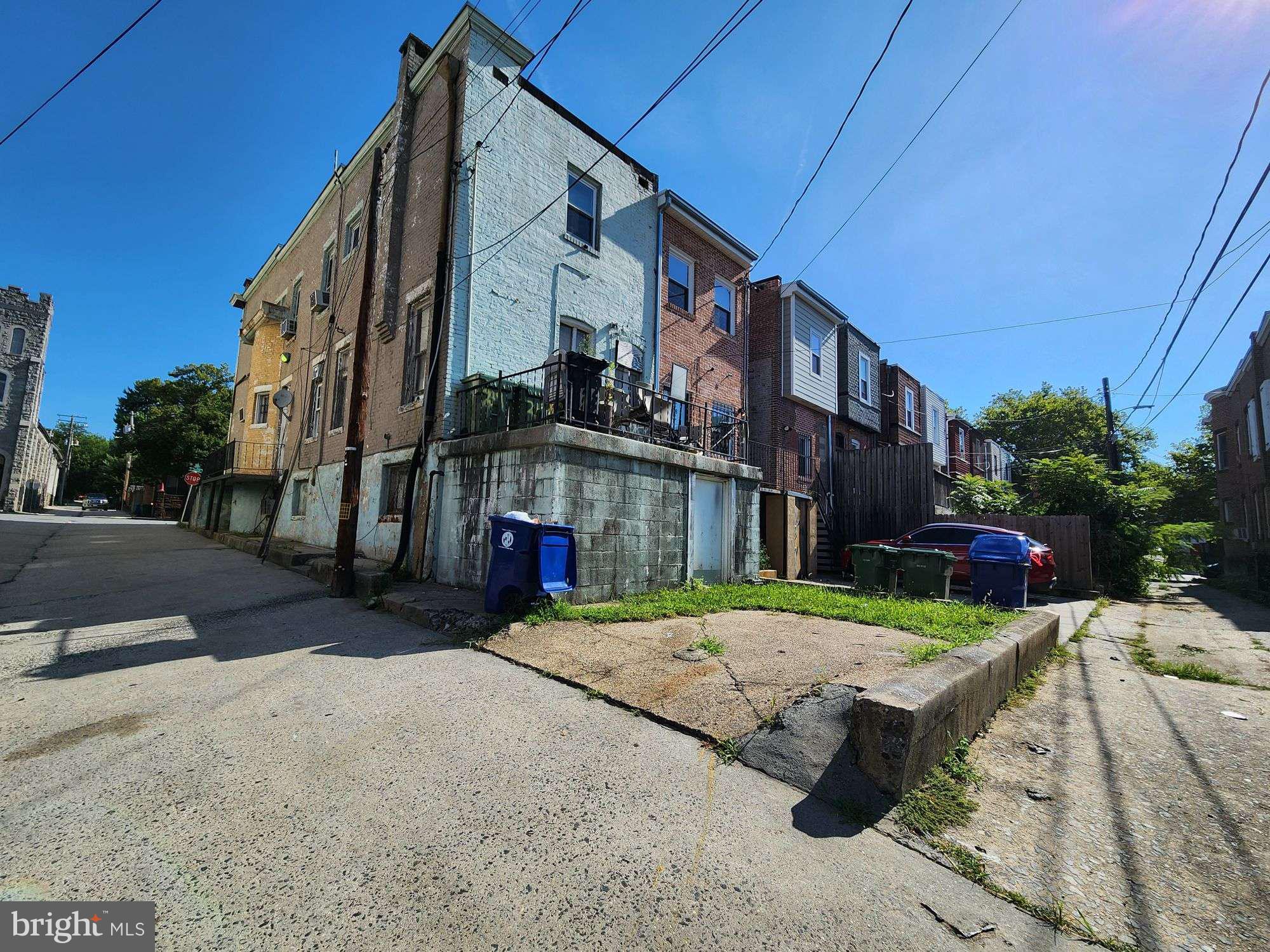 219 E 25TH STREET