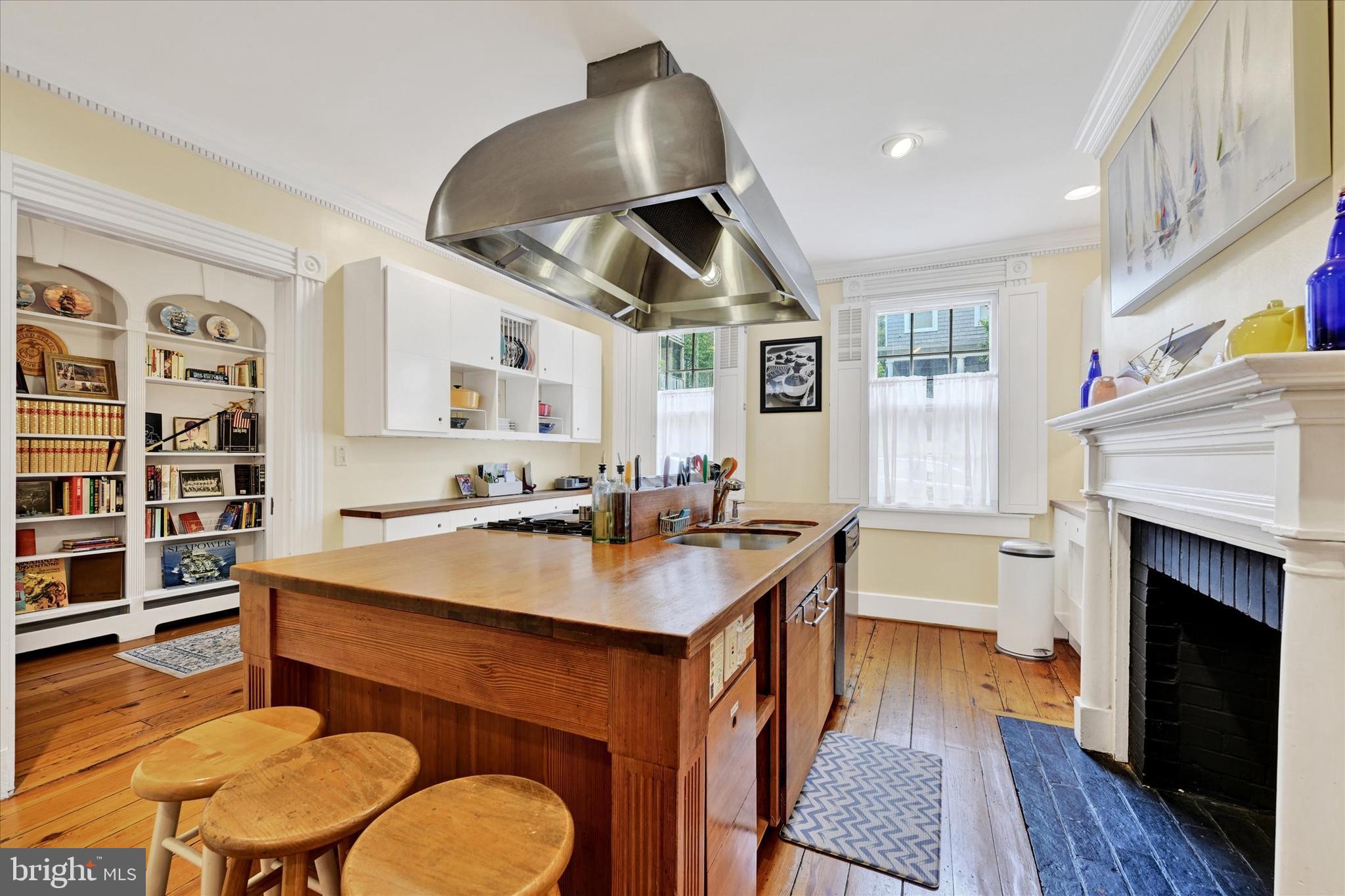 ANNAPOLIS - Residential