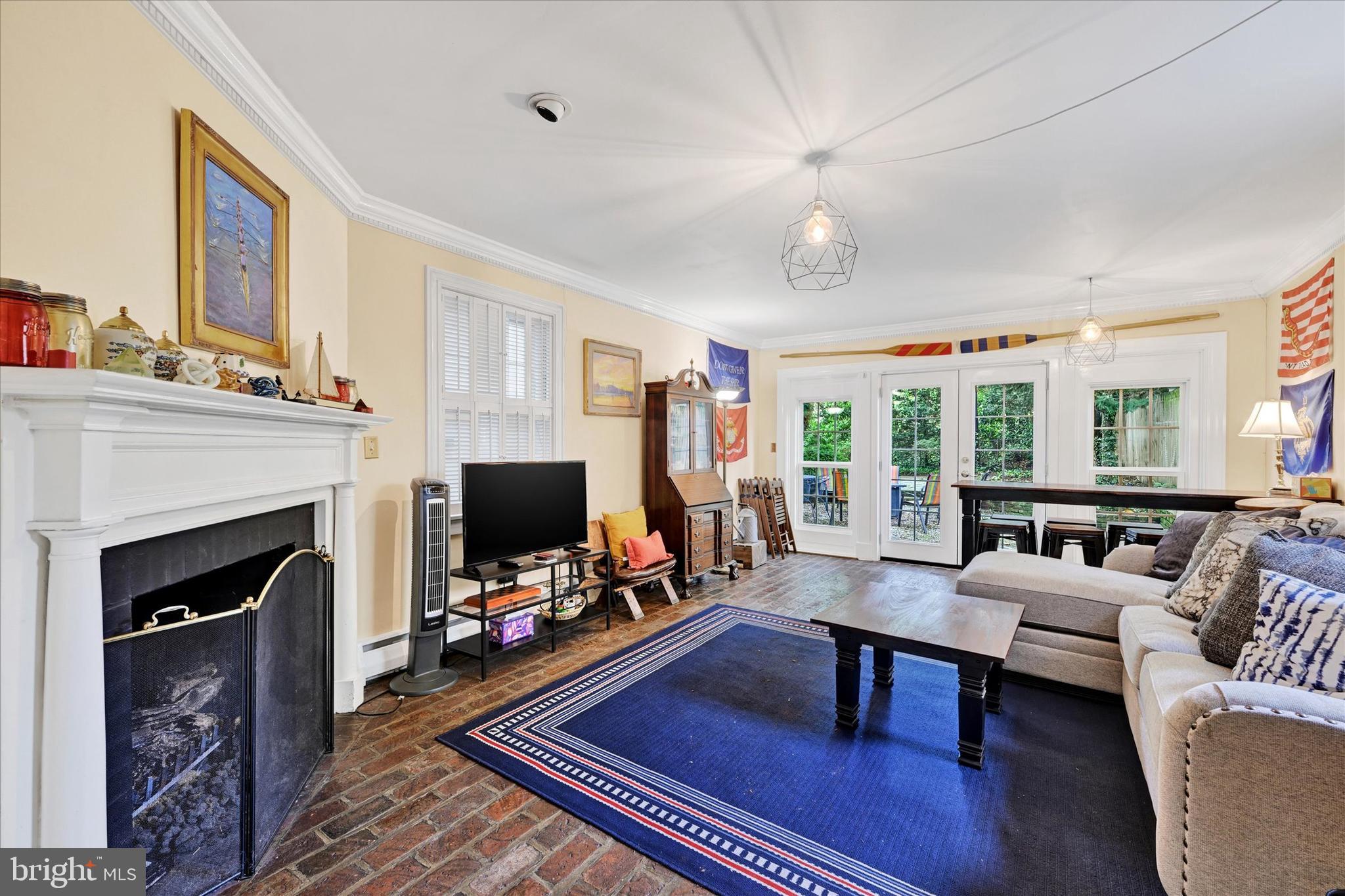 ANNAPOLIS - Residential