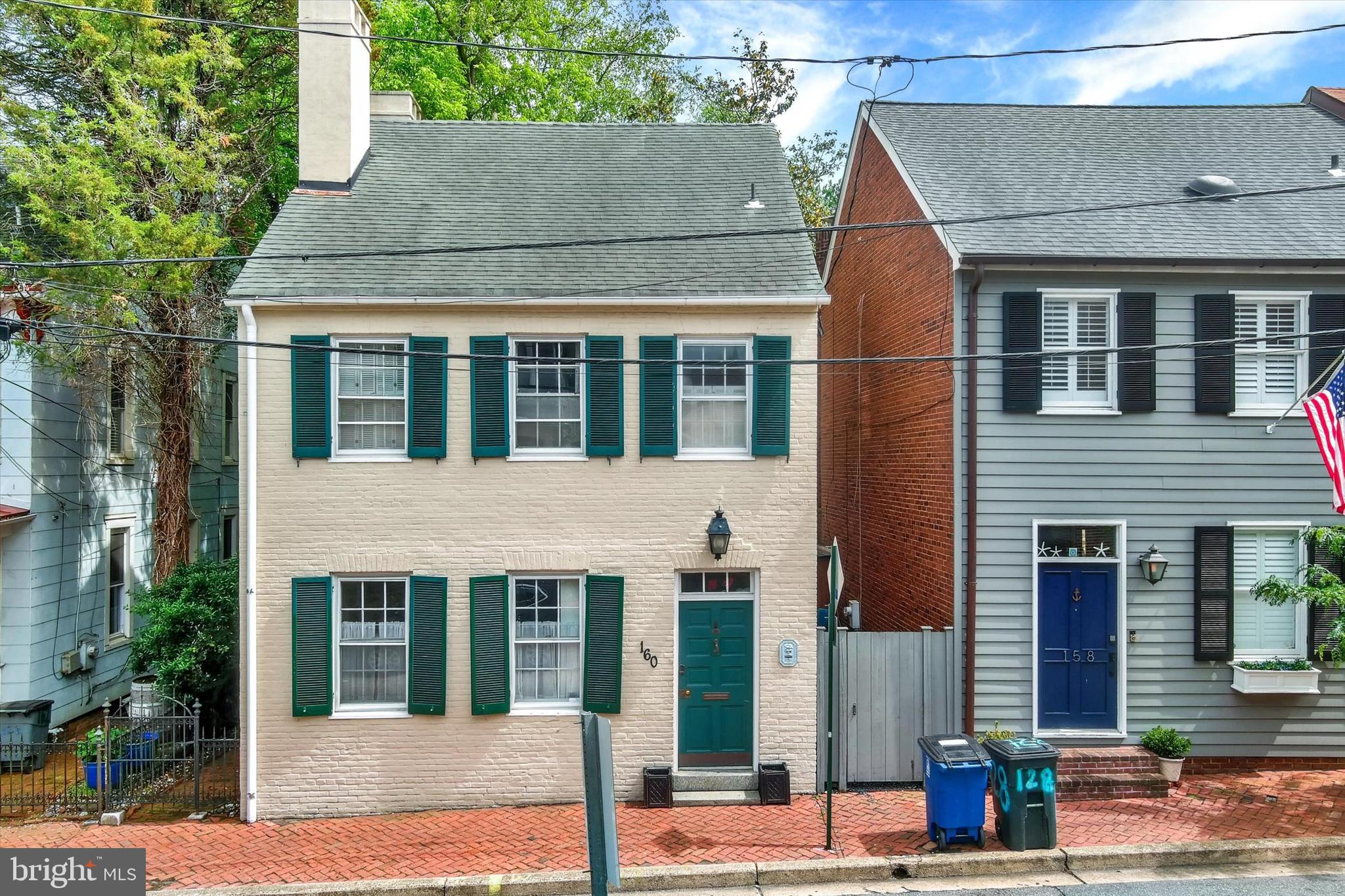160 GREEN STREET