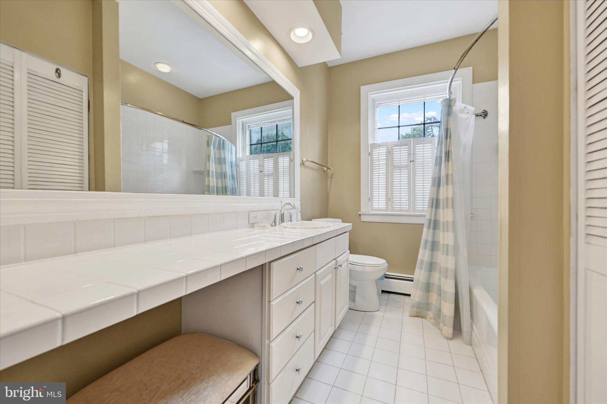 ANNAPOLIS - Residential