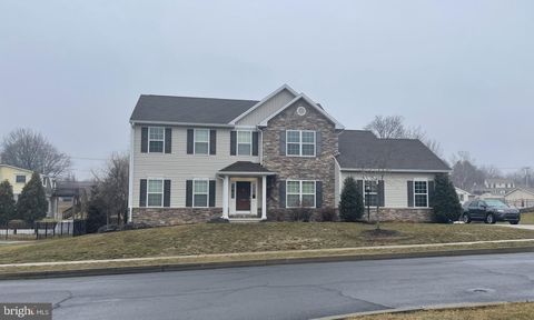 5988 CAMDEN DRIVE HARRISBURG PA 17112