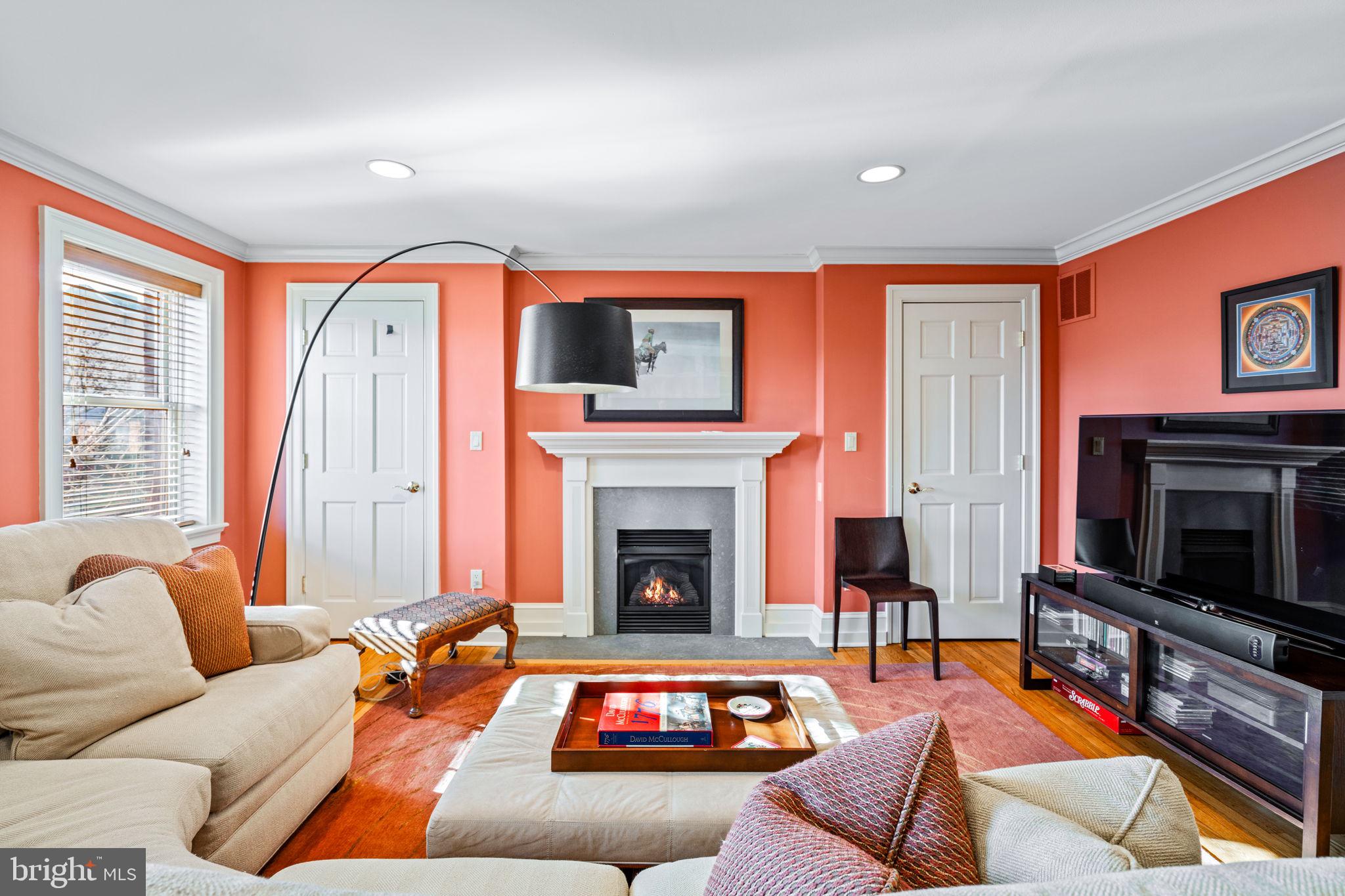 SOCIETY HILL - Residential