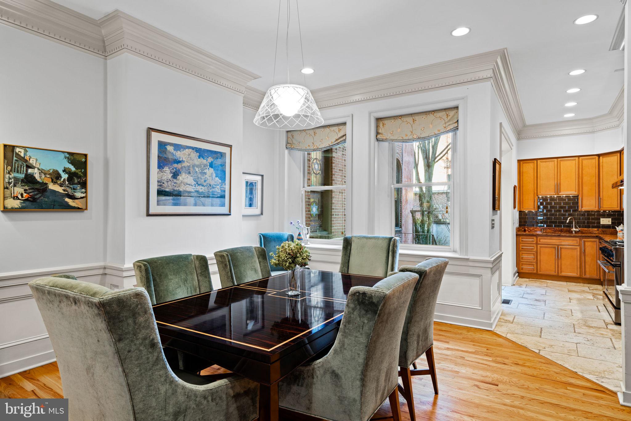 SOCIETY HILL - Residential