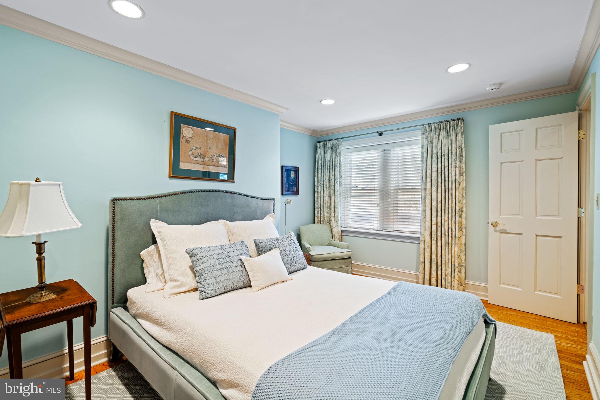 SOCIETY HILL - Residential