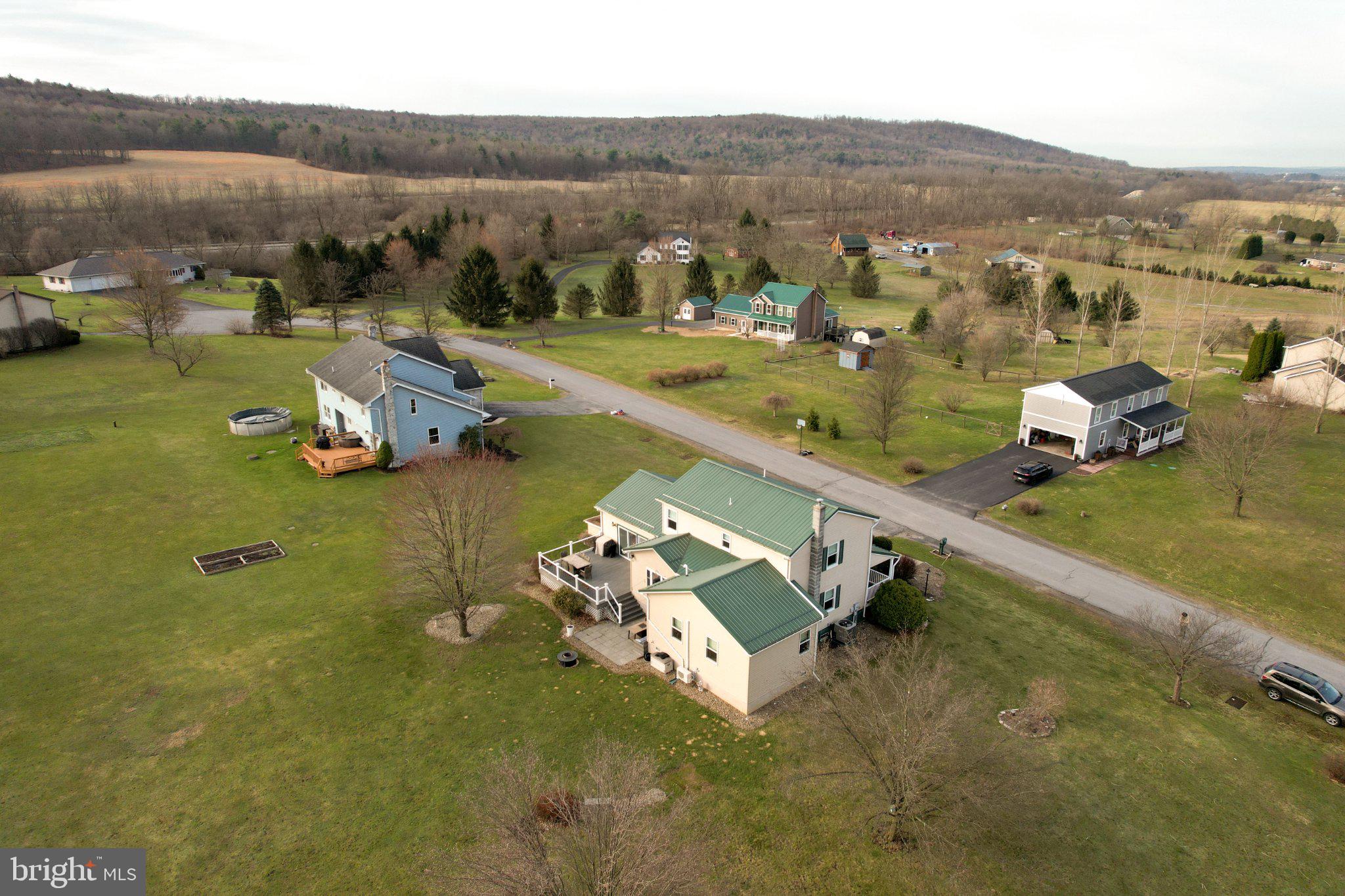 WALNUT RIDGE - Residential