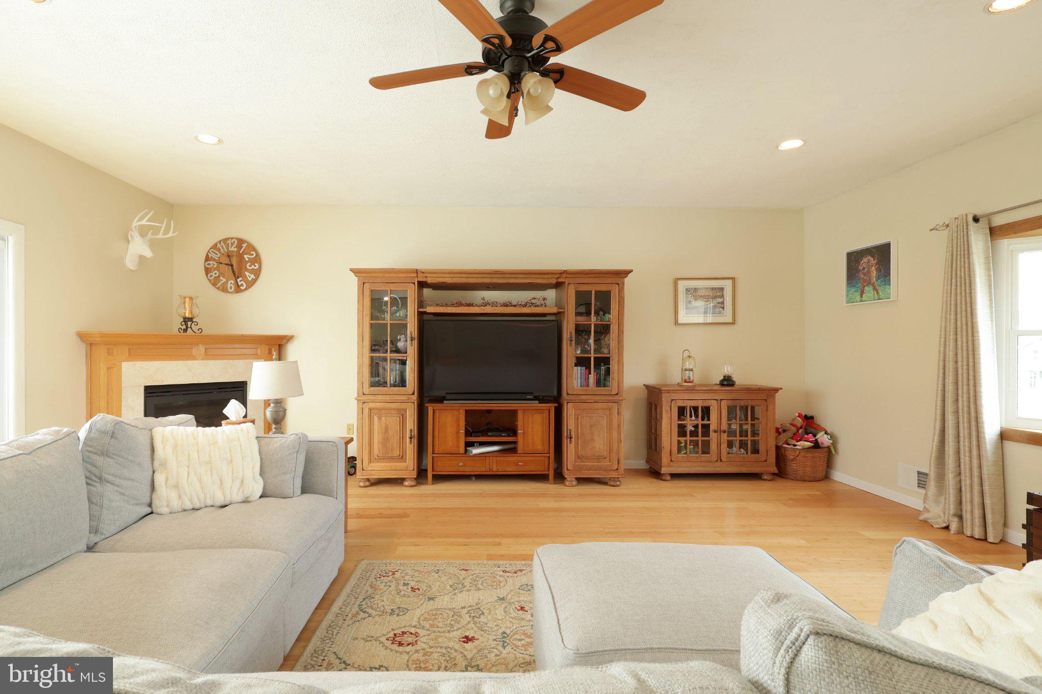 WALNUT RIDGE - Residential