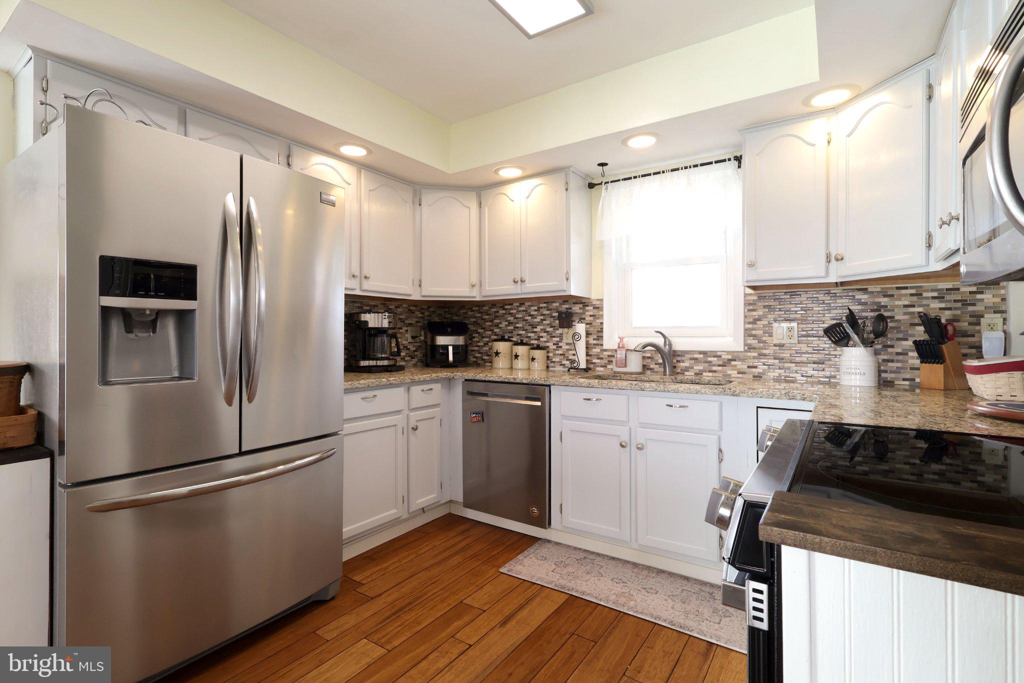 WALNUT RIDGE - Residential