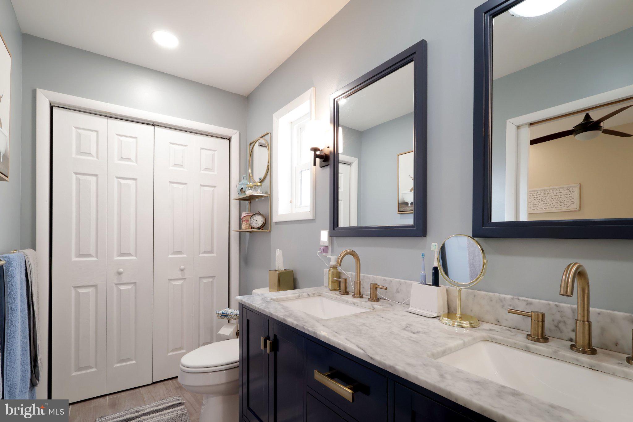 WALNUT RIDGE - Residential