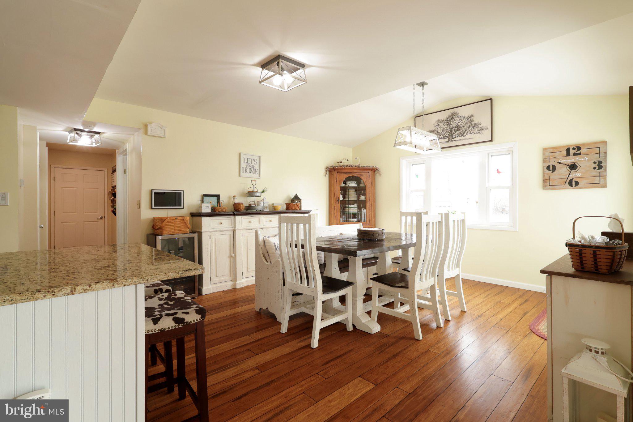 WALNUT RIDGE - Residential