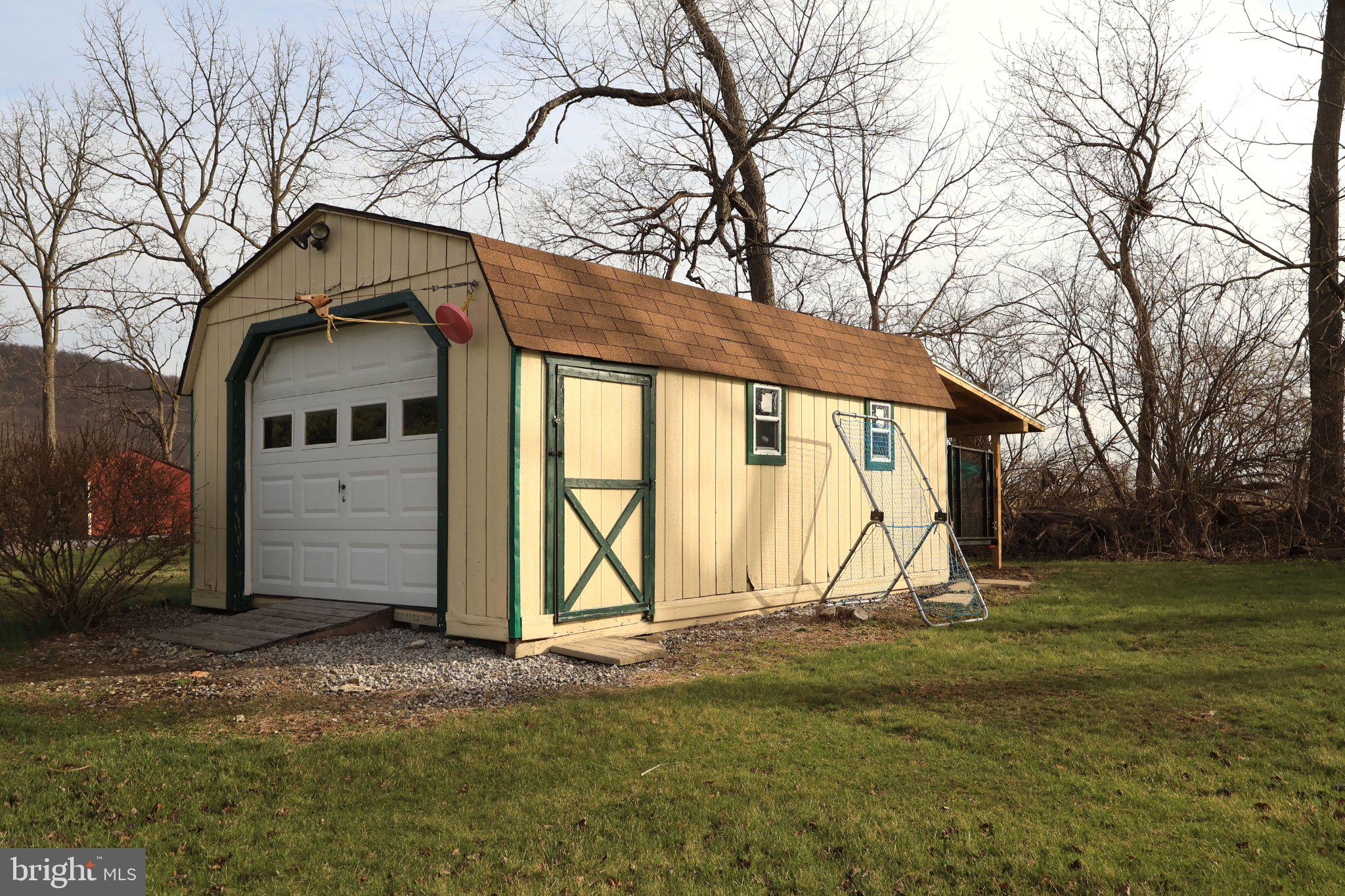 WALNUT RIDGE - Residential