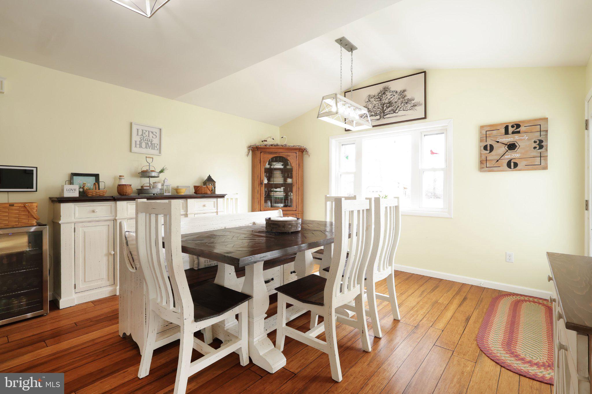 WALNUT RIDGE - Residential