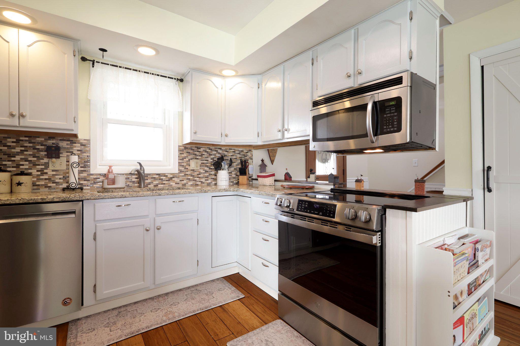 WALNUT RIDGE - Residential