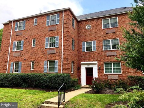 Photo of ALEXANDRIA, VA 22314 (MLS # VAAX2059306)