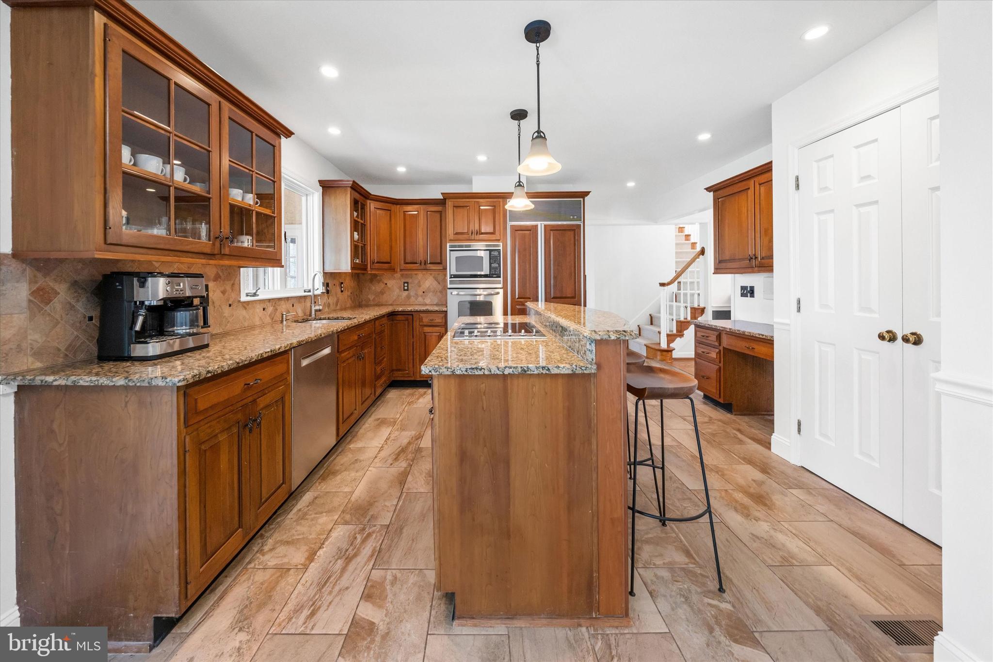 ARDMOOR - Residential