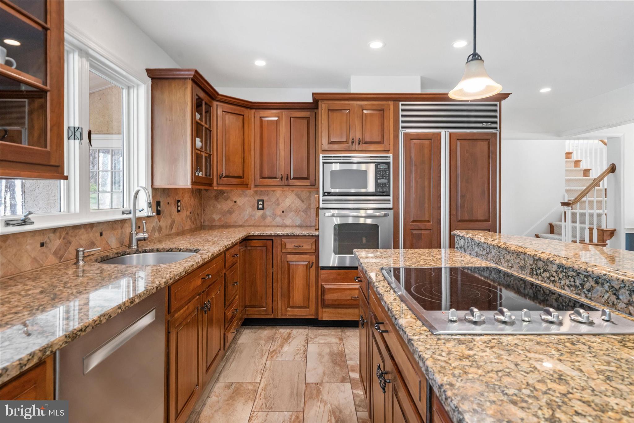 ARDMOOR - Residential